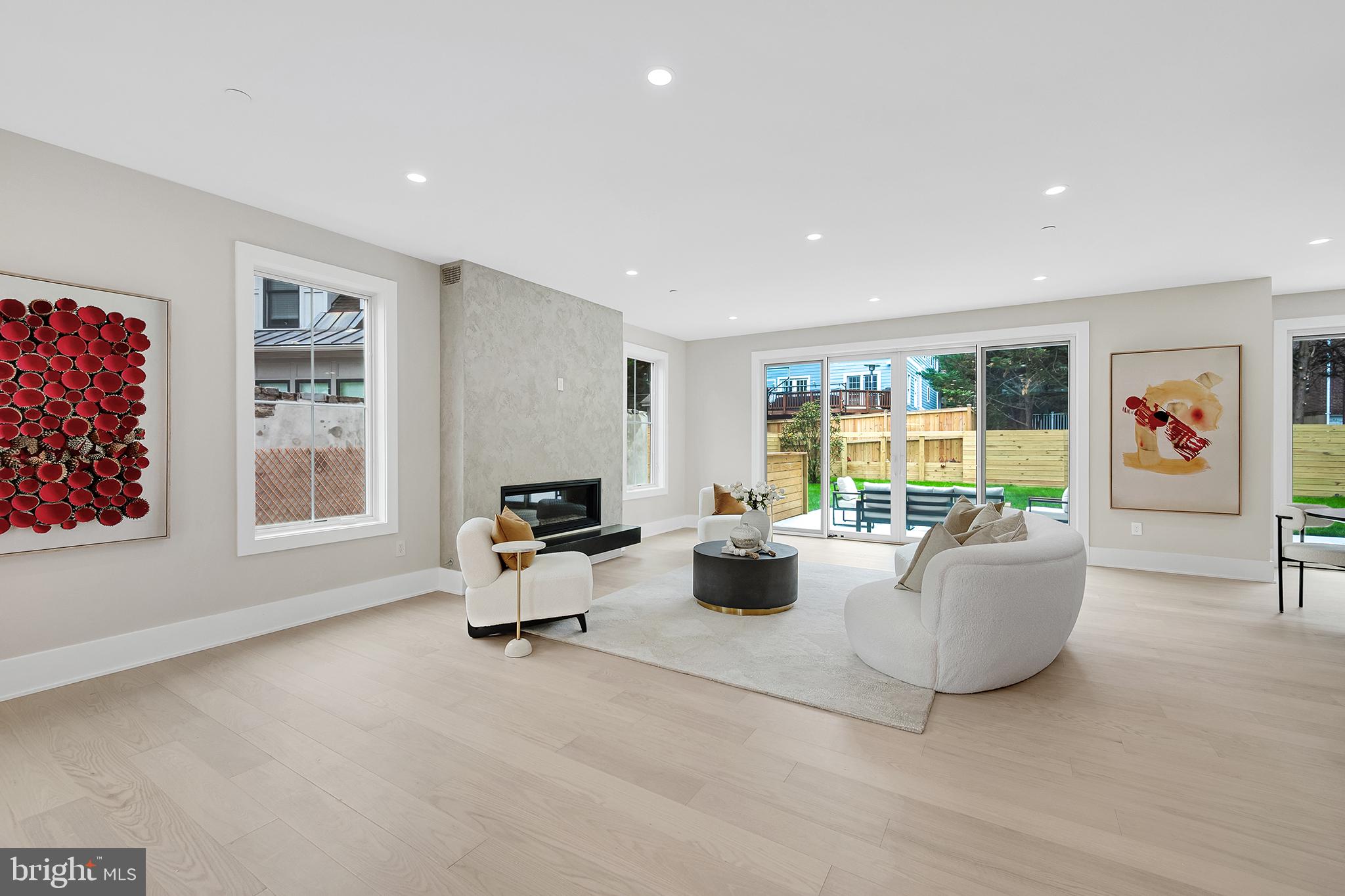 ROSEDALE PARK - Residential