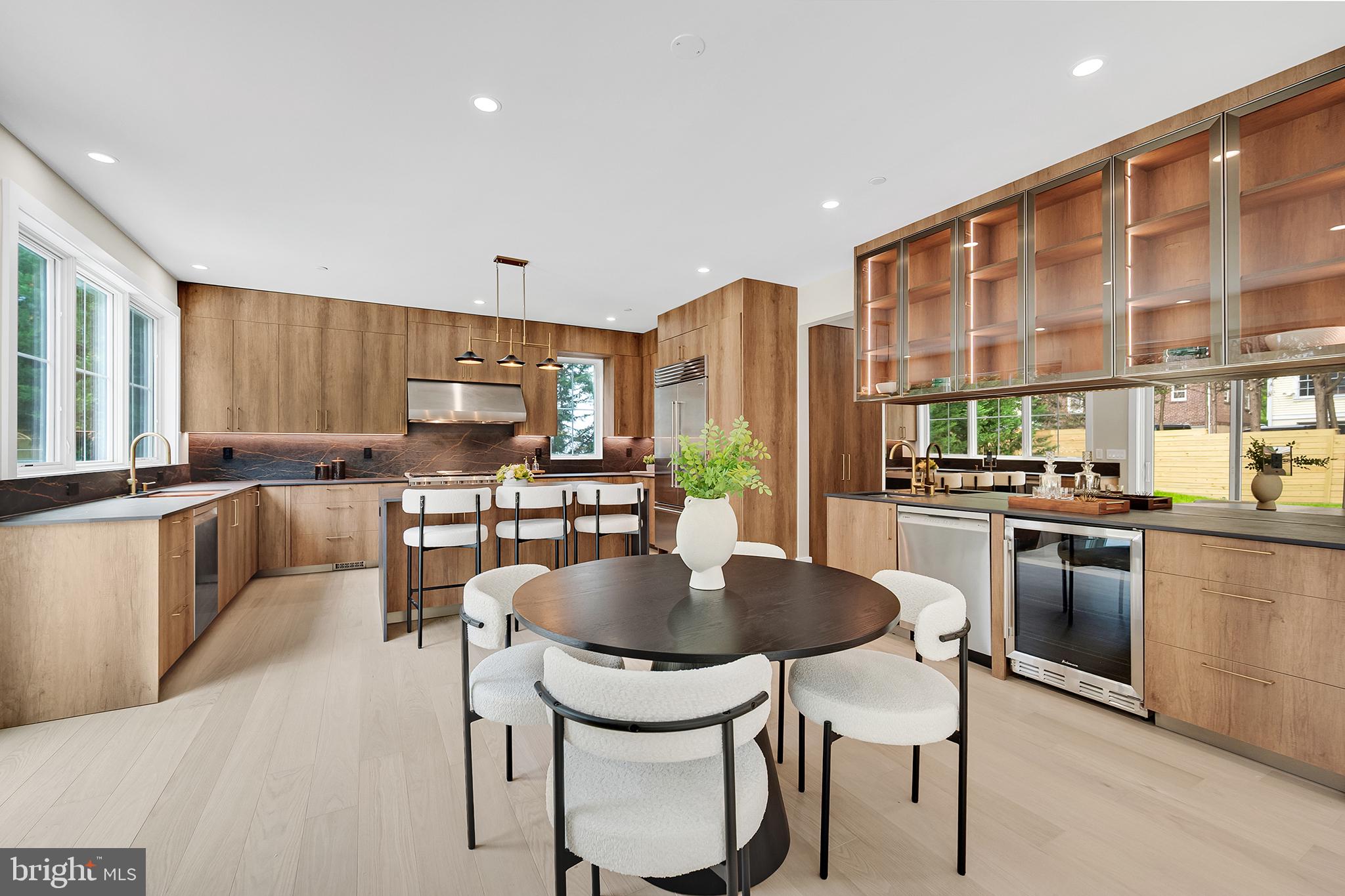 ROSEDALE PARK - Residential