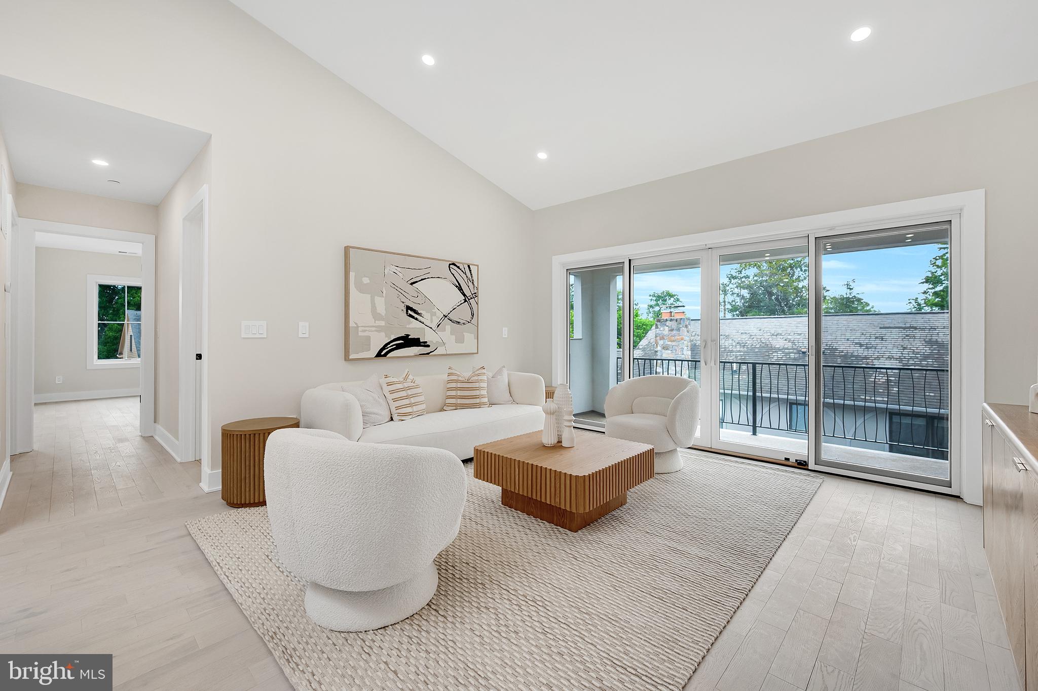 ROSEDALE PARK - Residential