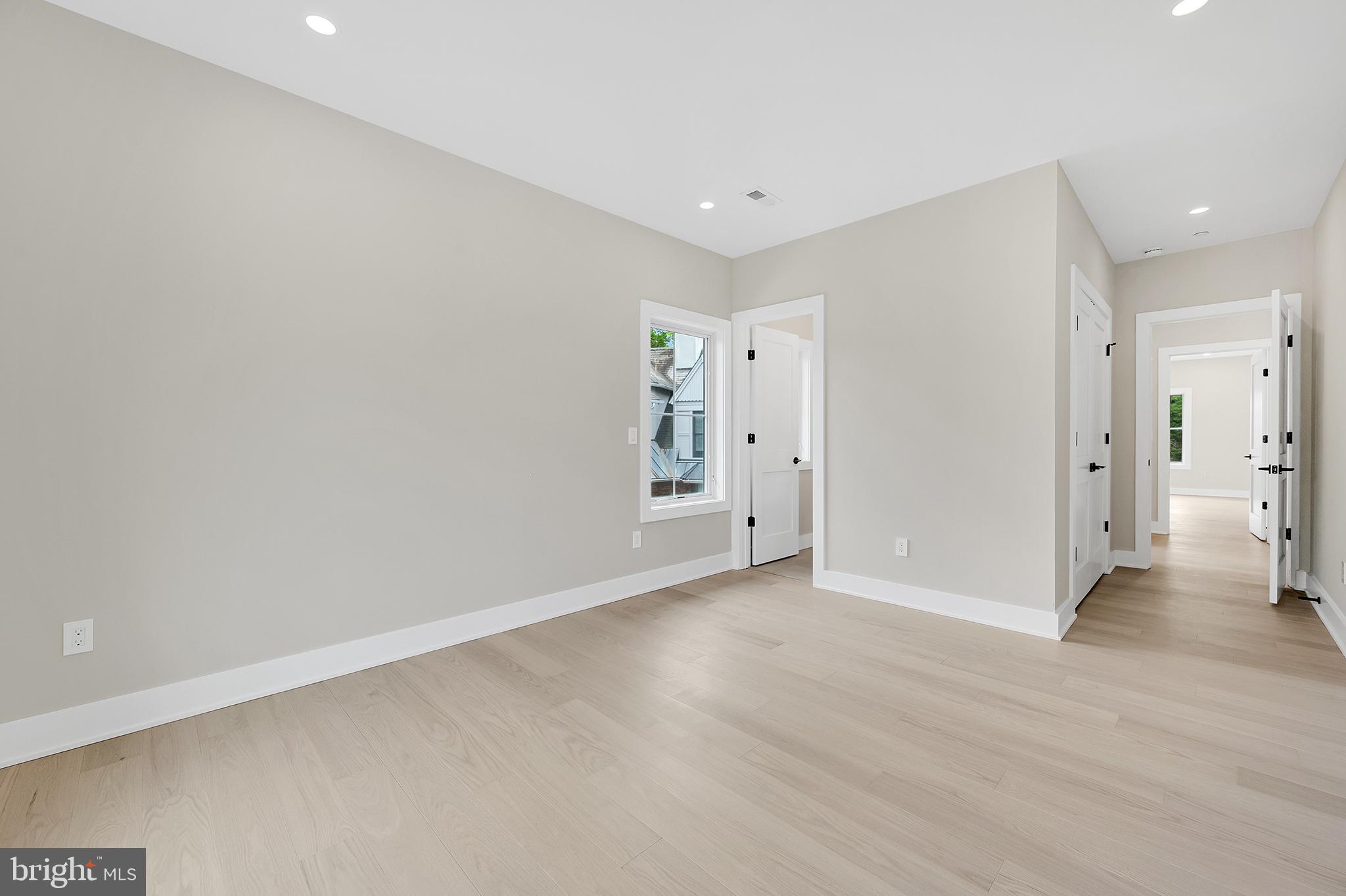 ROSEDALE PARK - Residential