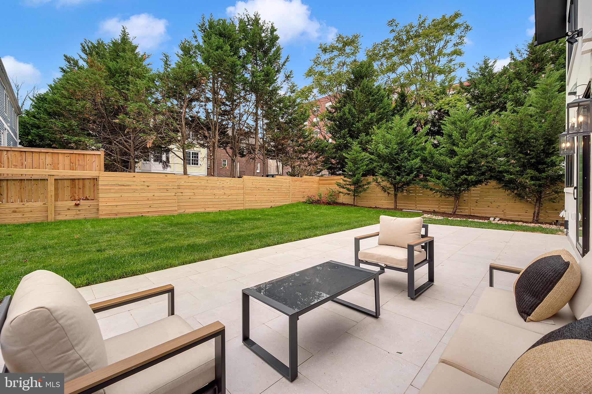 ROSEDALE PARK - Residential