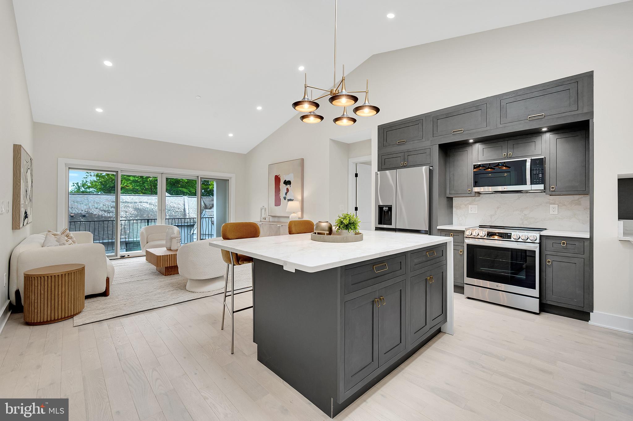 ROSEDALE PARK - Residential