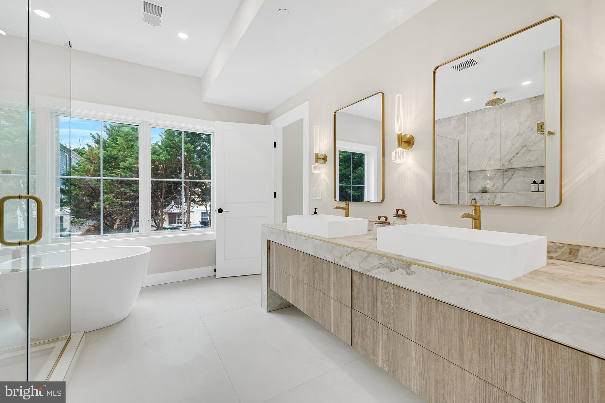 ROSEDALE PARK - Residential