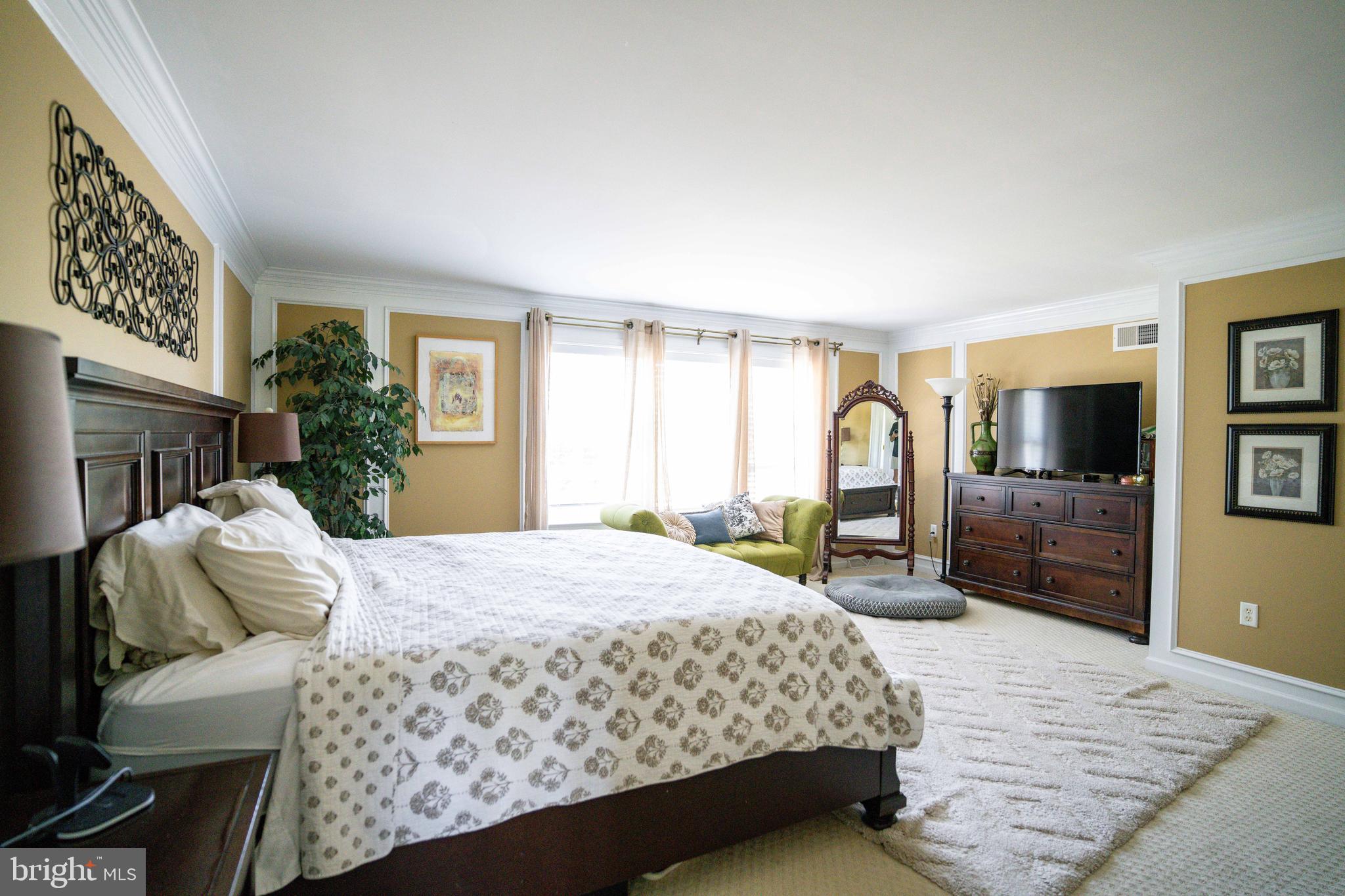 HILLS OF WATERFORD - Residential