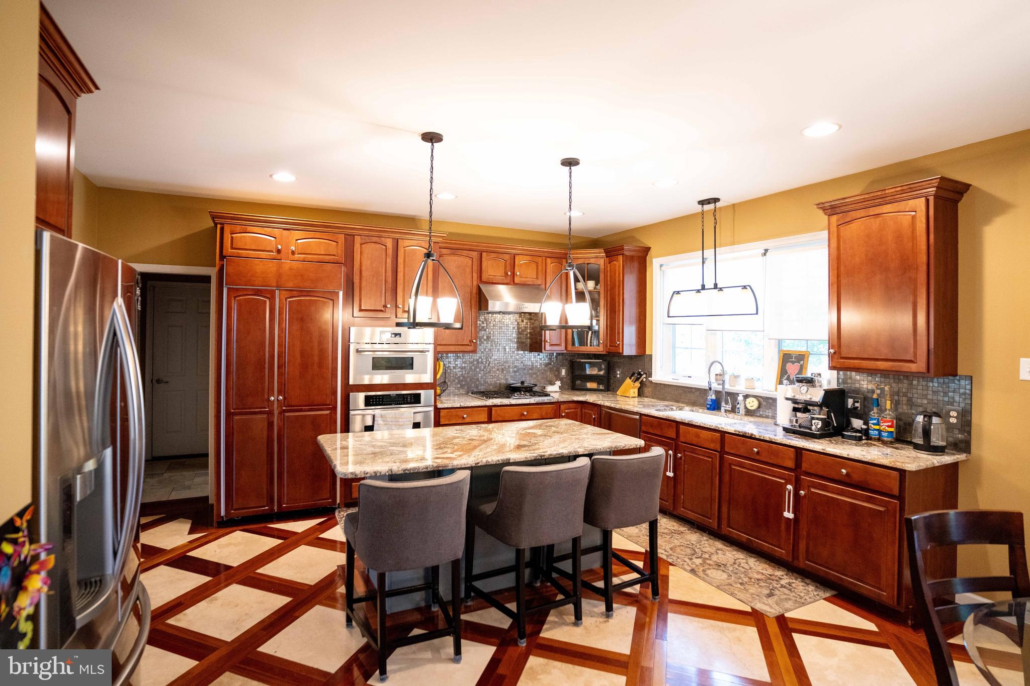 HILLS OF WATERFORD - Residential