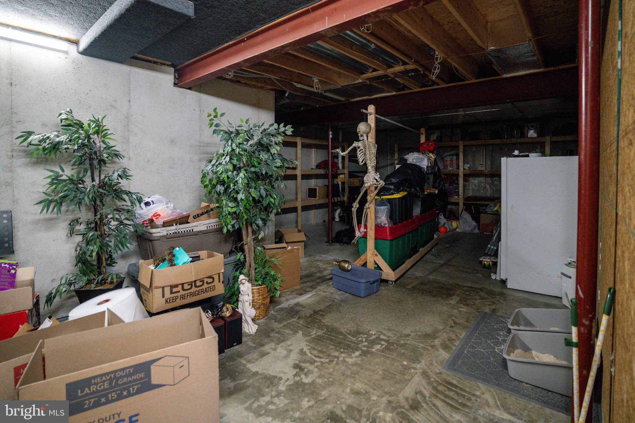 HILLS OF WATERFORD - Residential