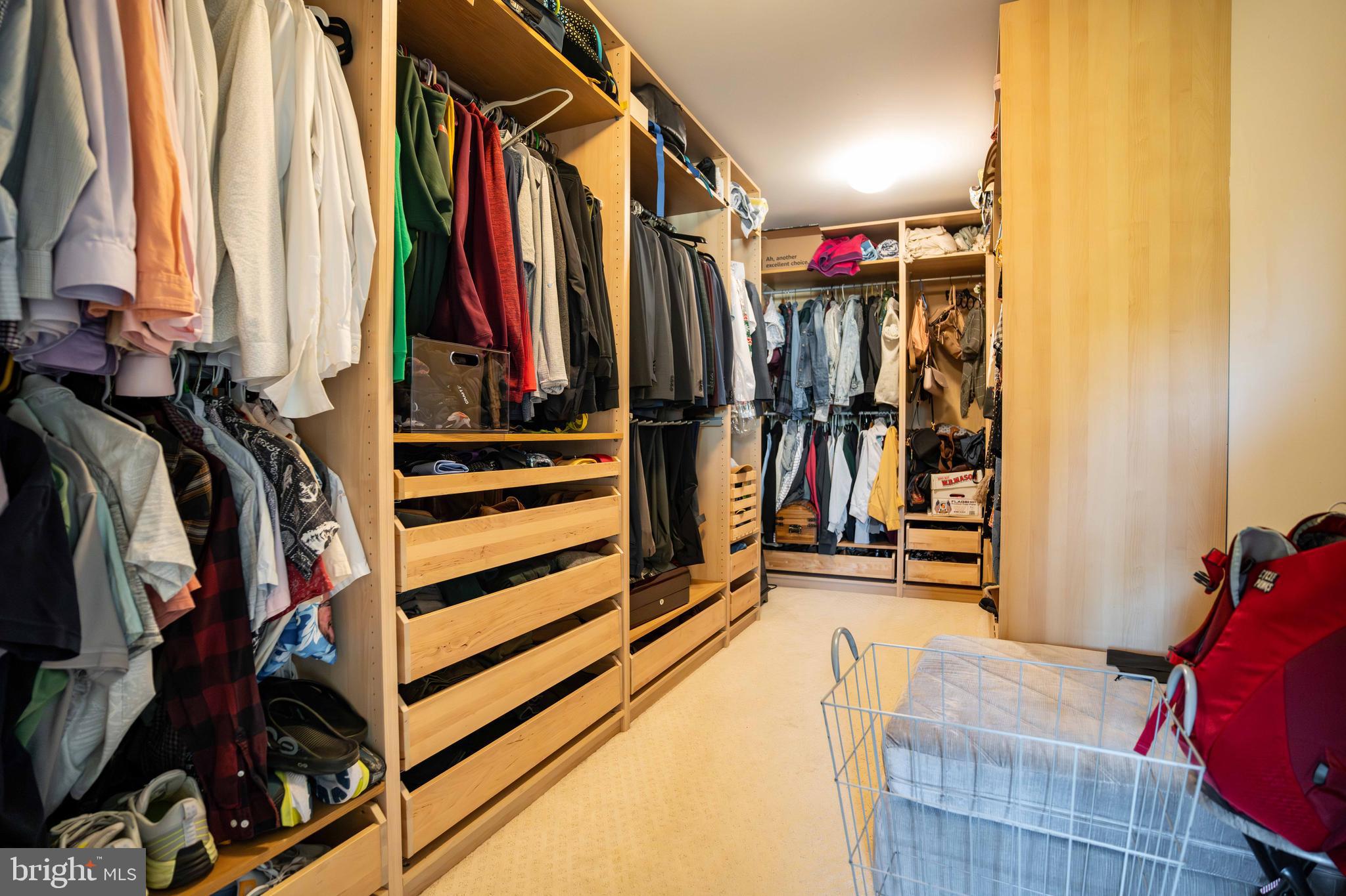 HILLS OF WATERFORD - Residential