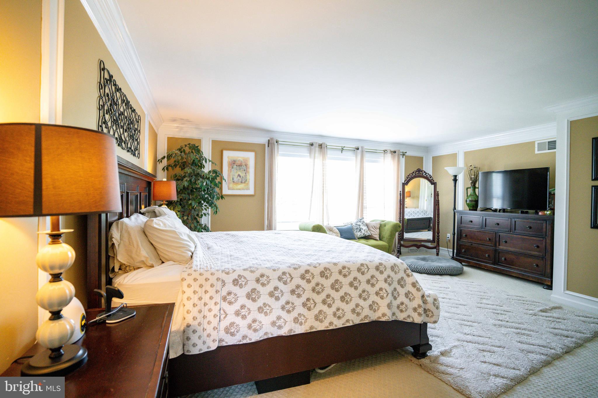 HILLS OF WATERFORD - Residential