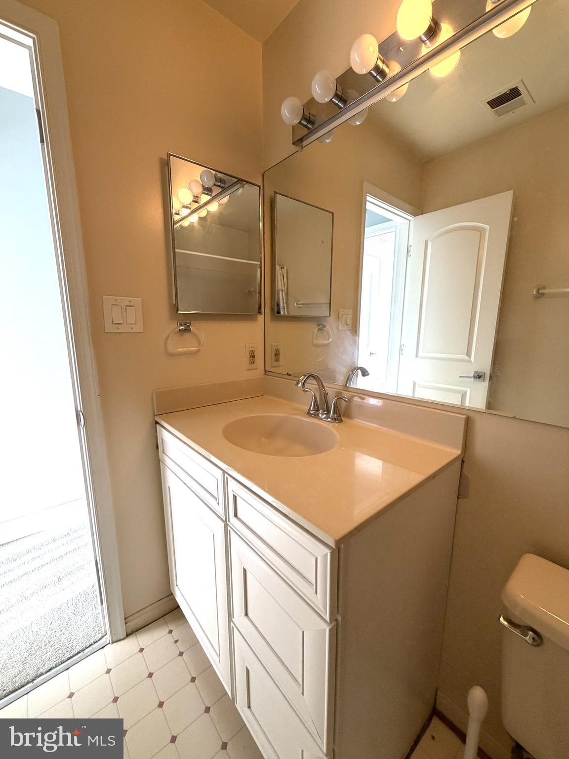 TREVOR HOUSE - Residential