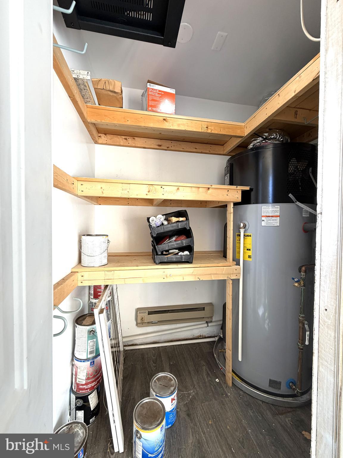 TREVOR HOUSE - Residential