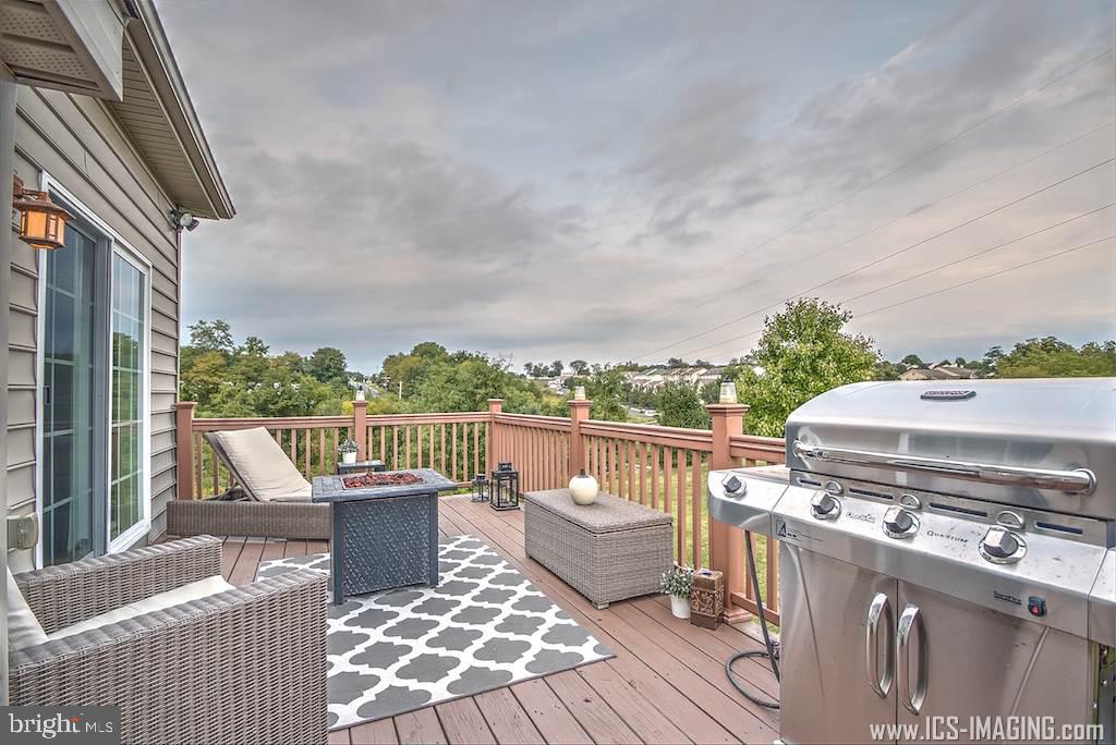 BUMBLE BEE HOLLOW - Residential