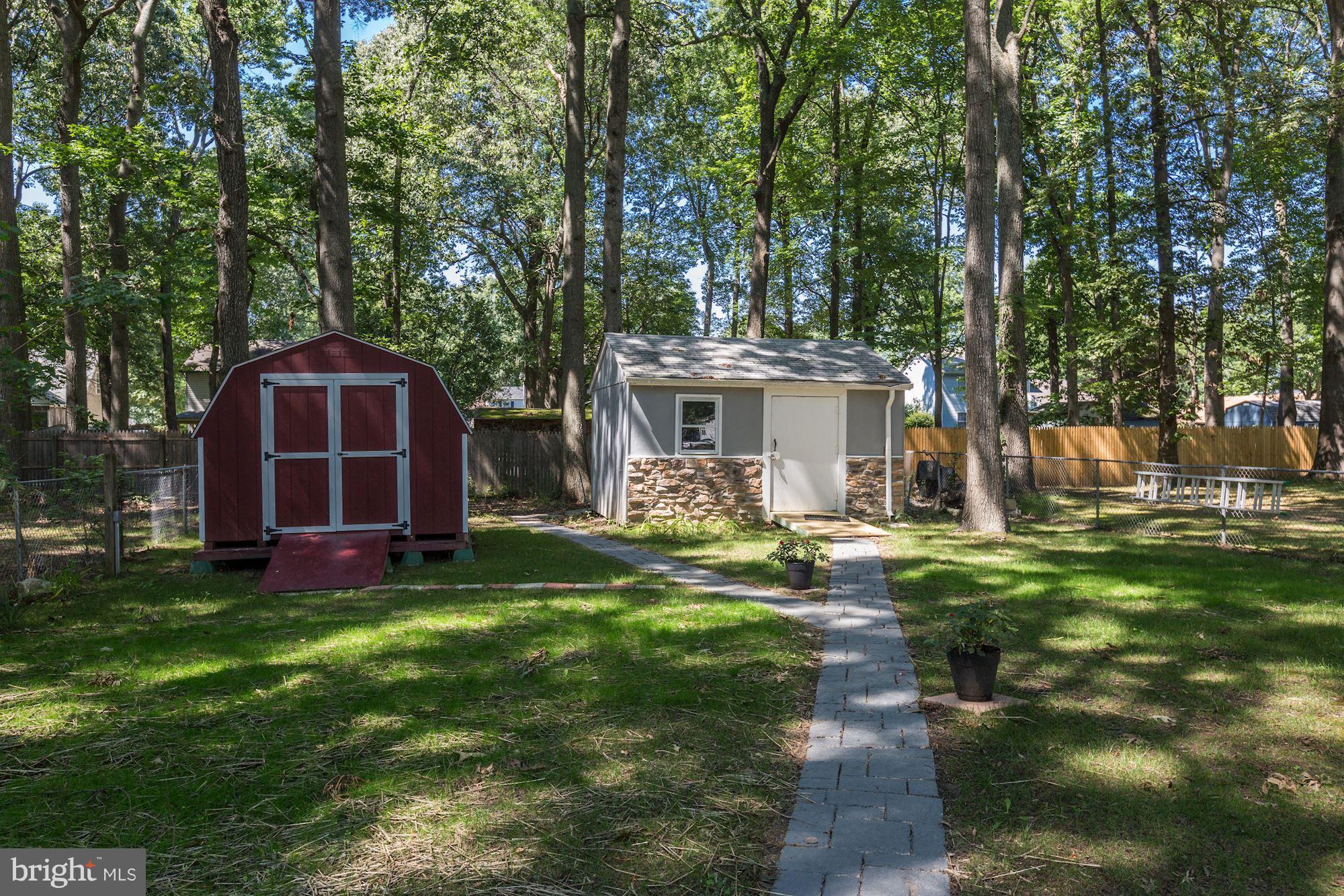 FRANKLIN MANOR BEACH - Residential