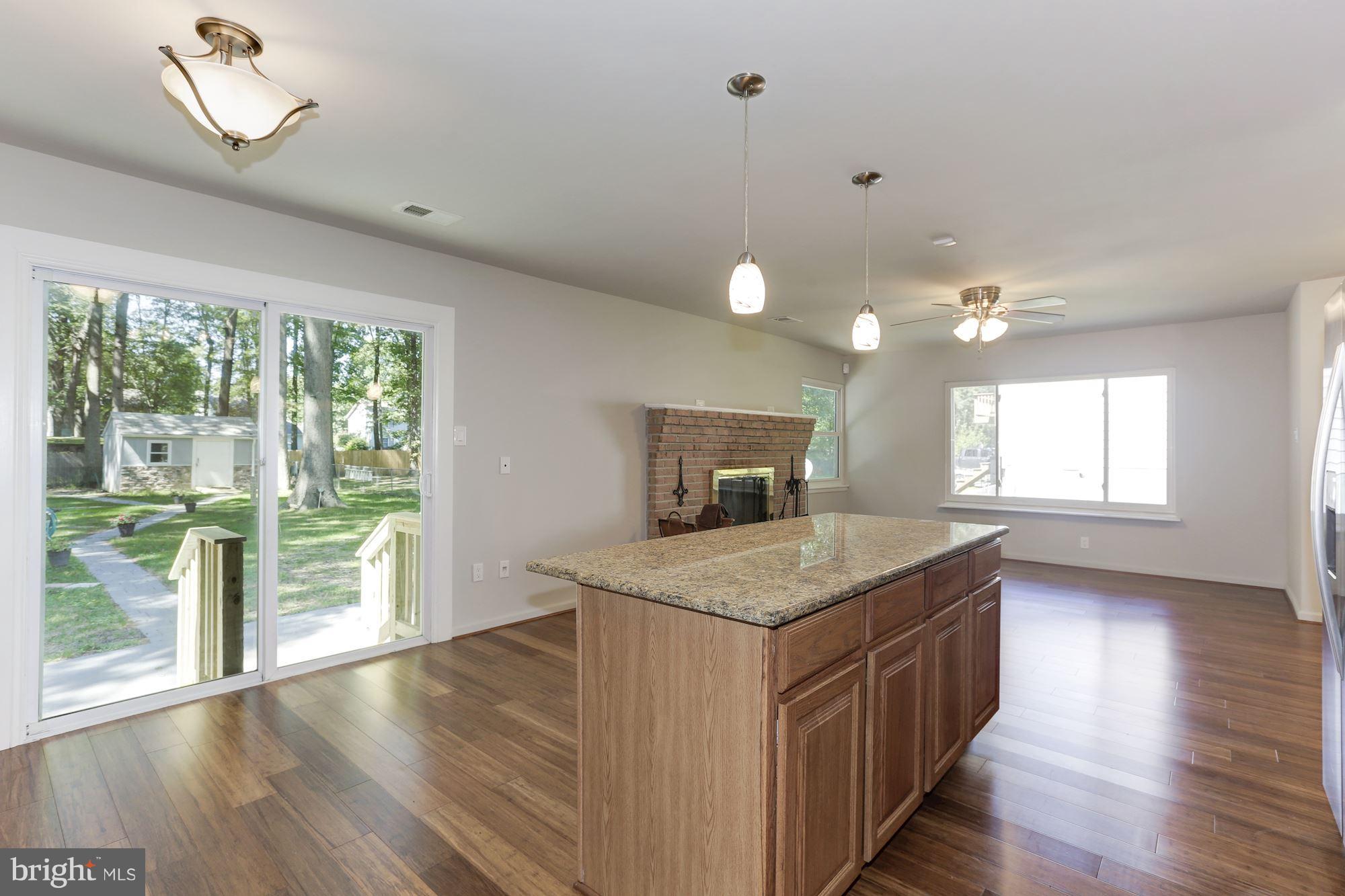 FRANKLIN MANOR BEACH - Residential