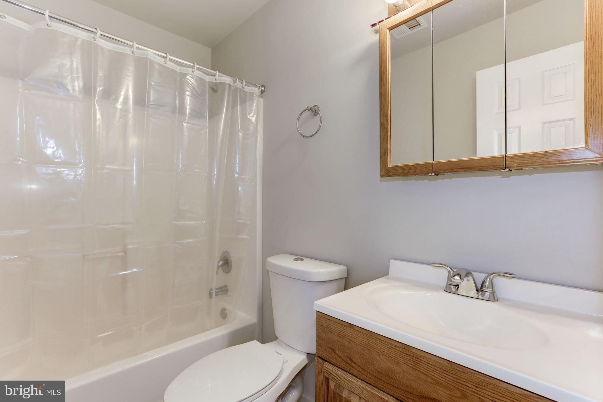 FRANKLIN MANOR BEACH - Residential