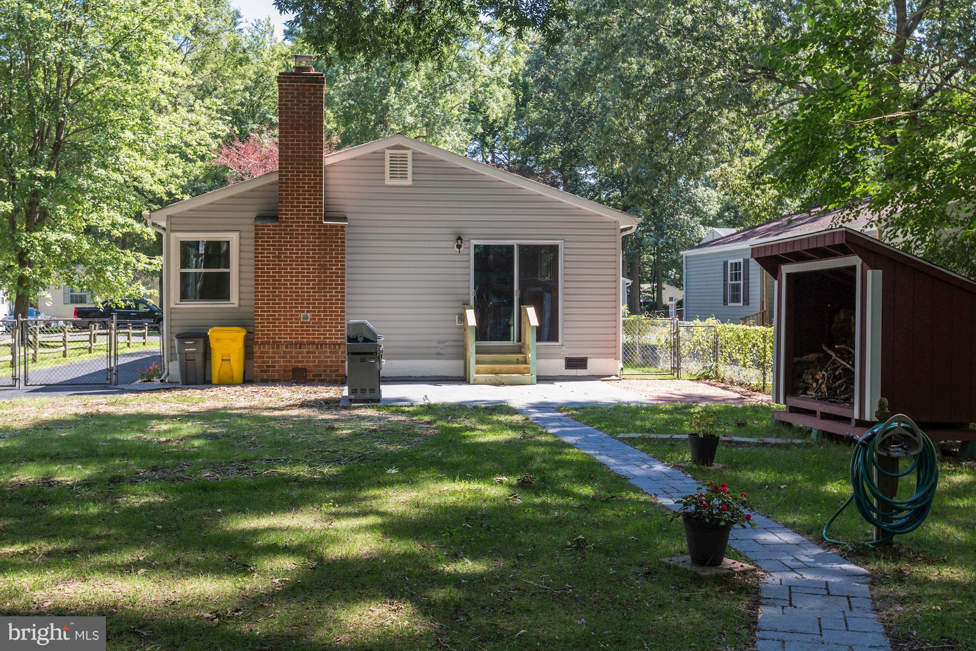 FRANKLIN MANOR BEACH - Residential