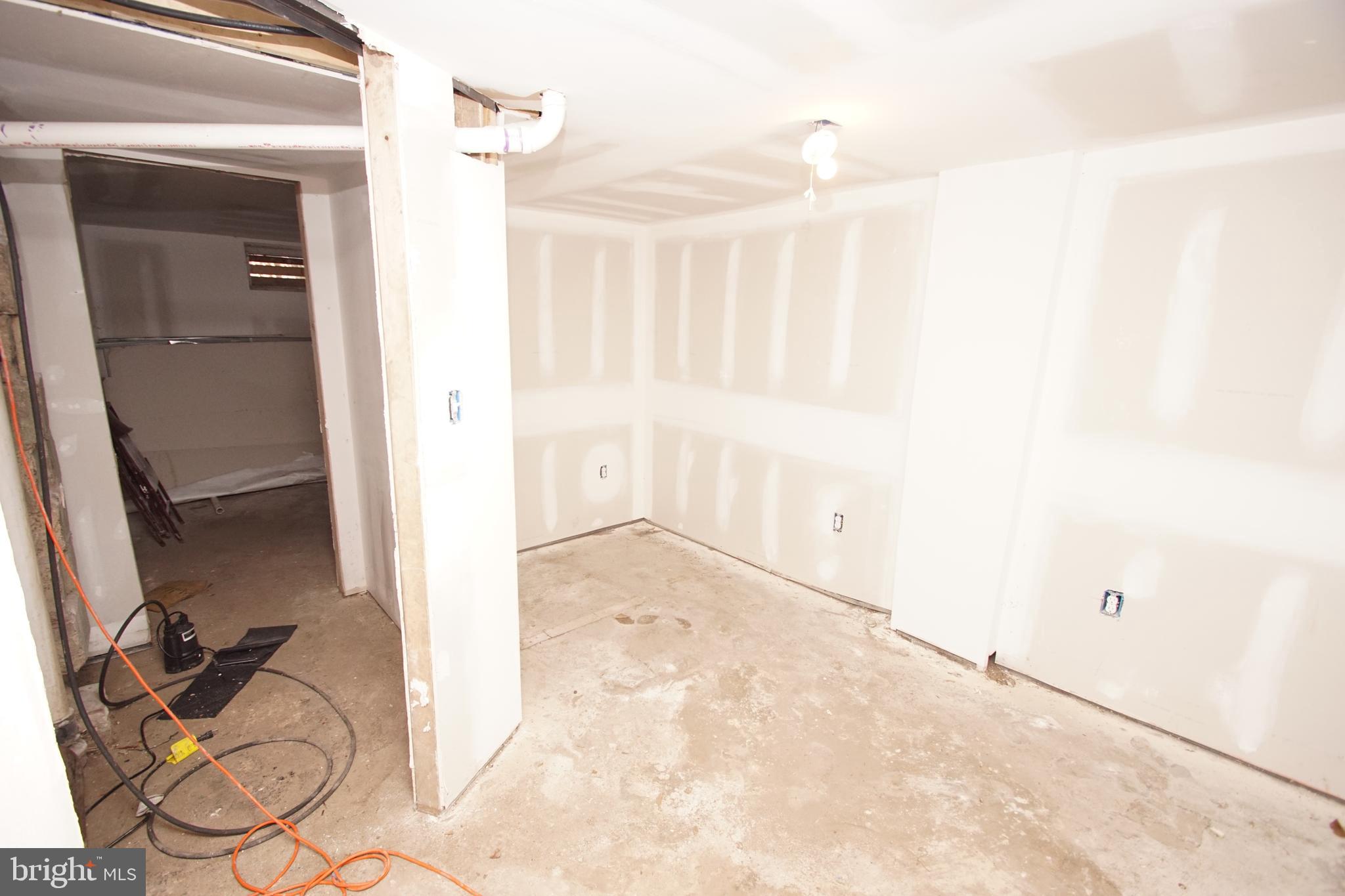 BROOKLYN - Residential