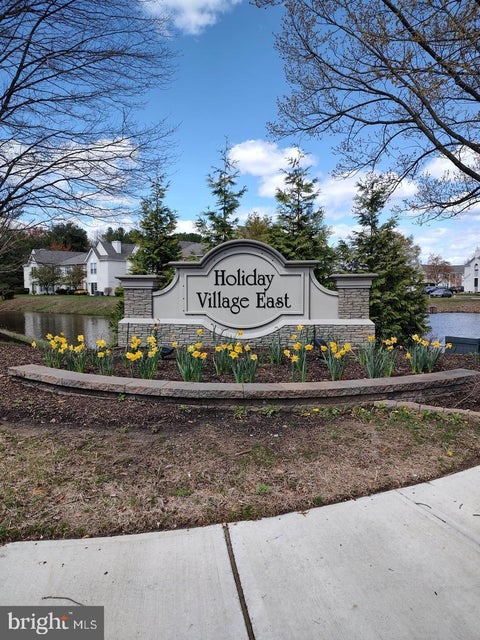 Condo For Sale - 1206B Ginger Court<br/> MOUNT LAUREL, NJ 08054