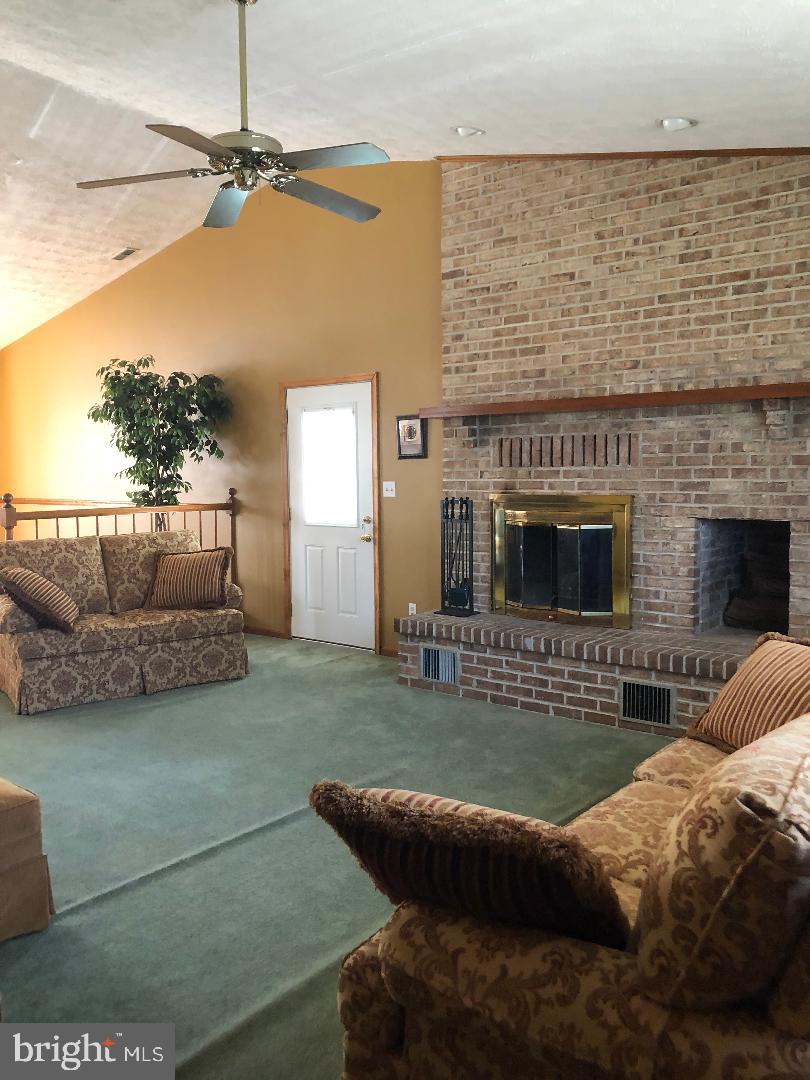 SATYR WOODS - Residential