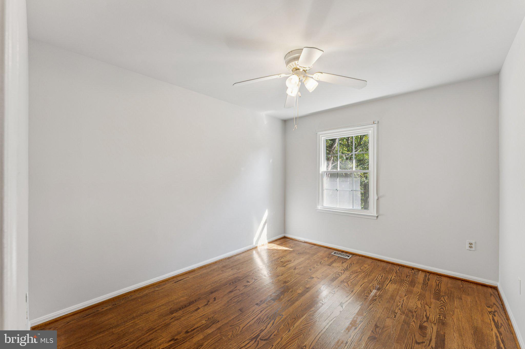 LAFAYETTE VILLAGE - Residential Lease