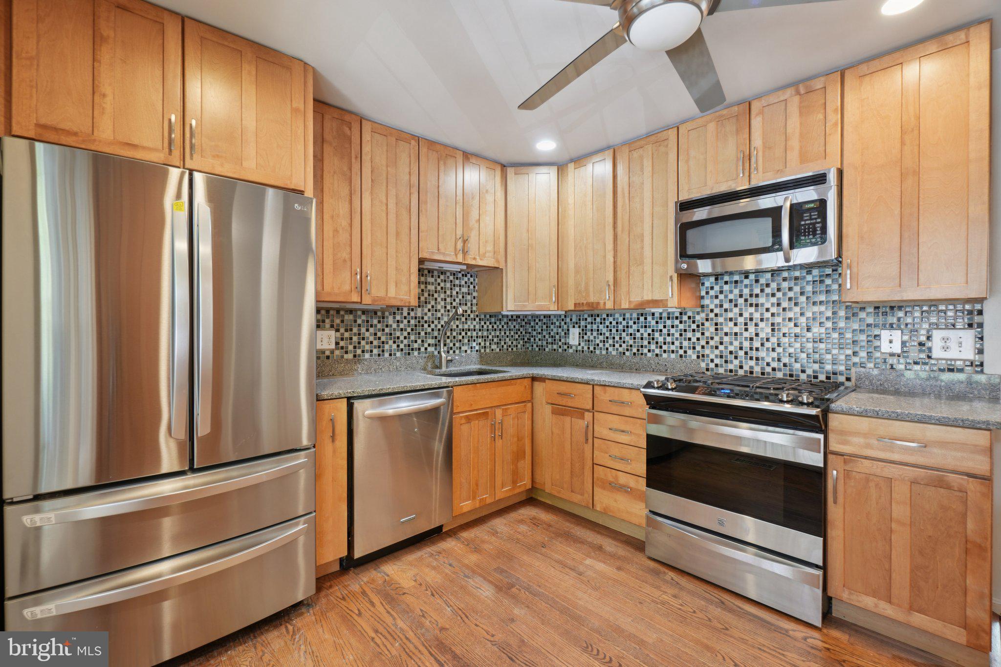 LAFAYETTE VILLAGE - Residential Lease