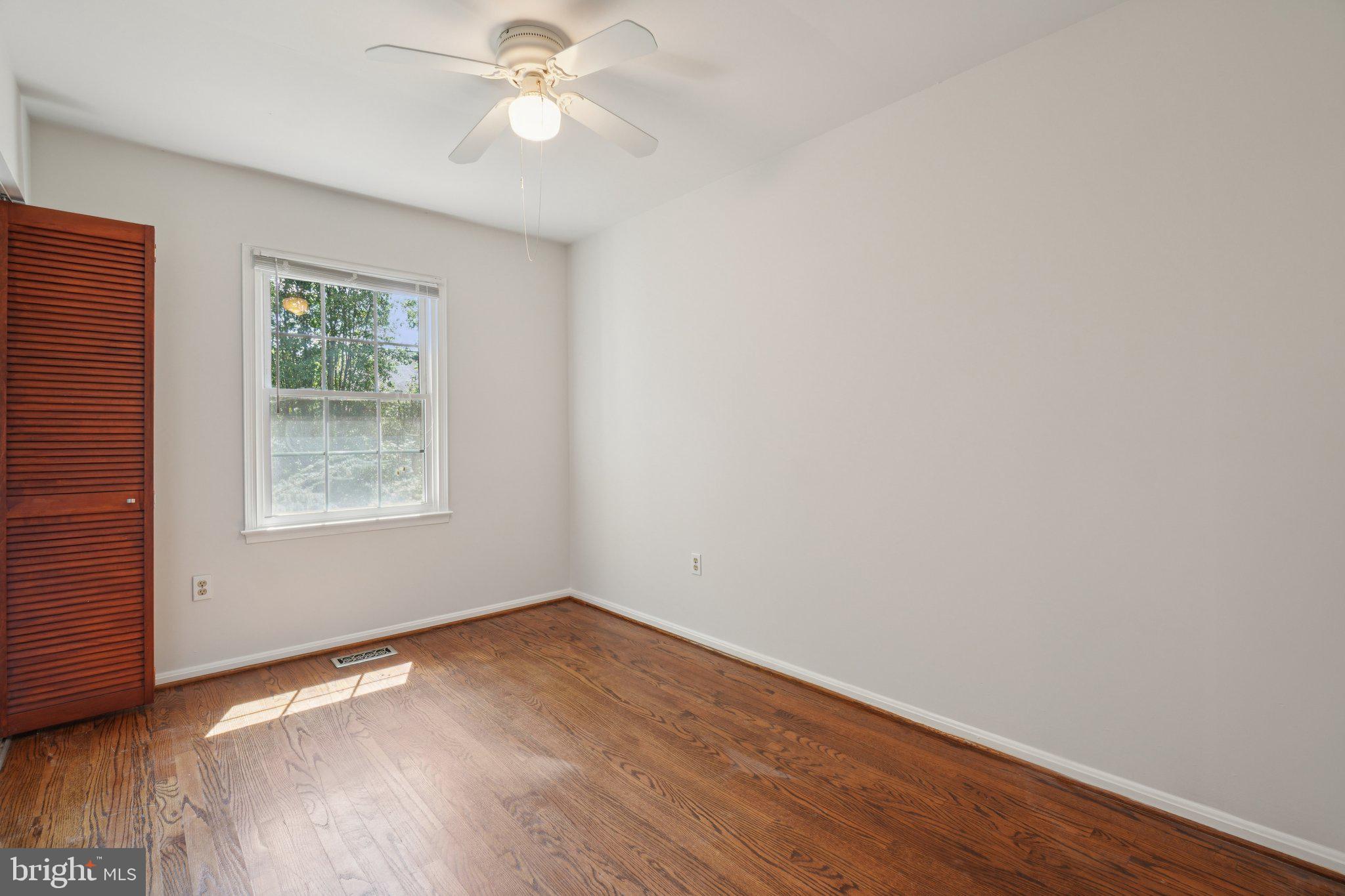 LAFAYETTE VILLAGE - Residential Lease