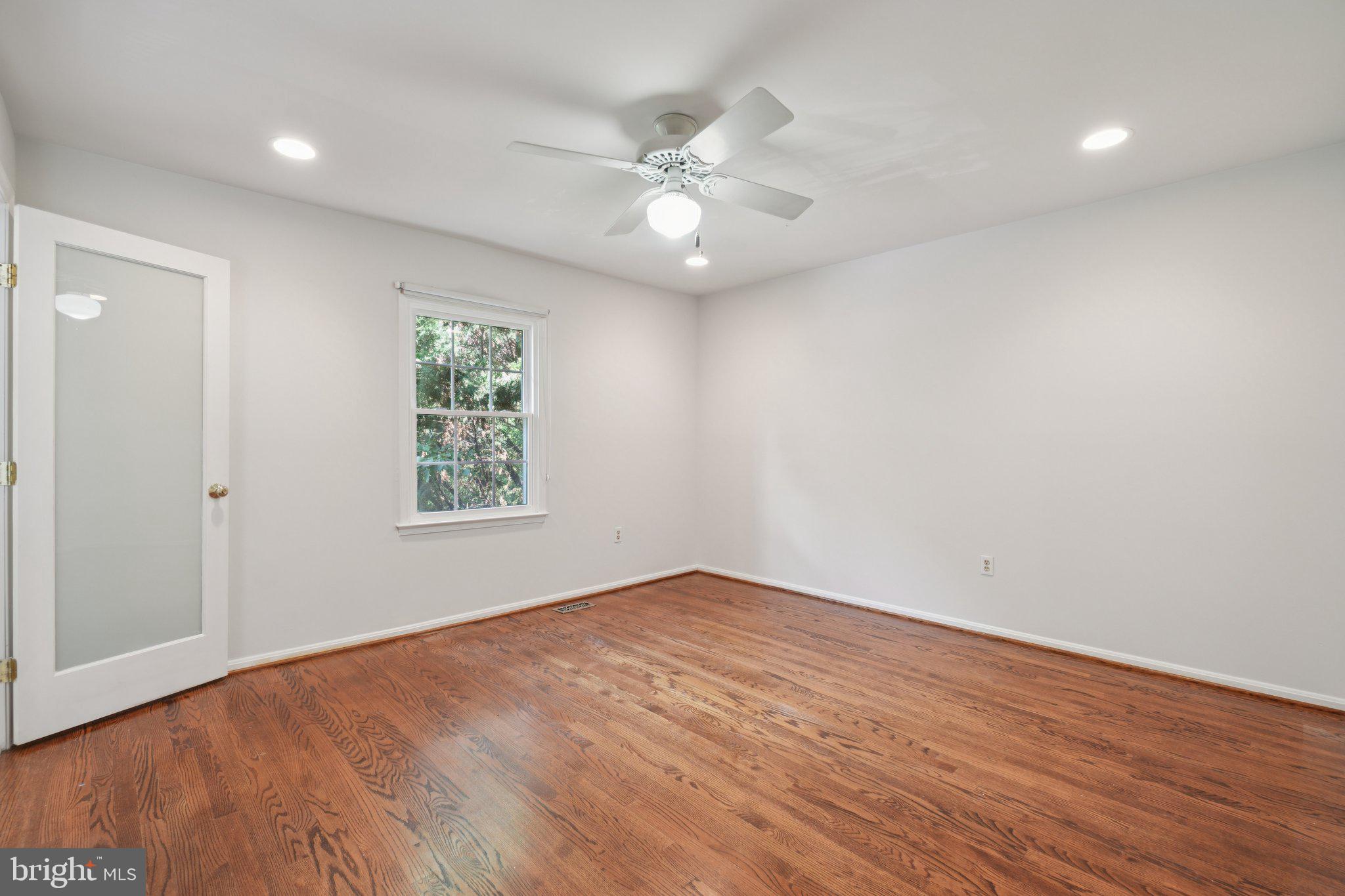 LAFAYETTE VILLAGE - Residential Lease