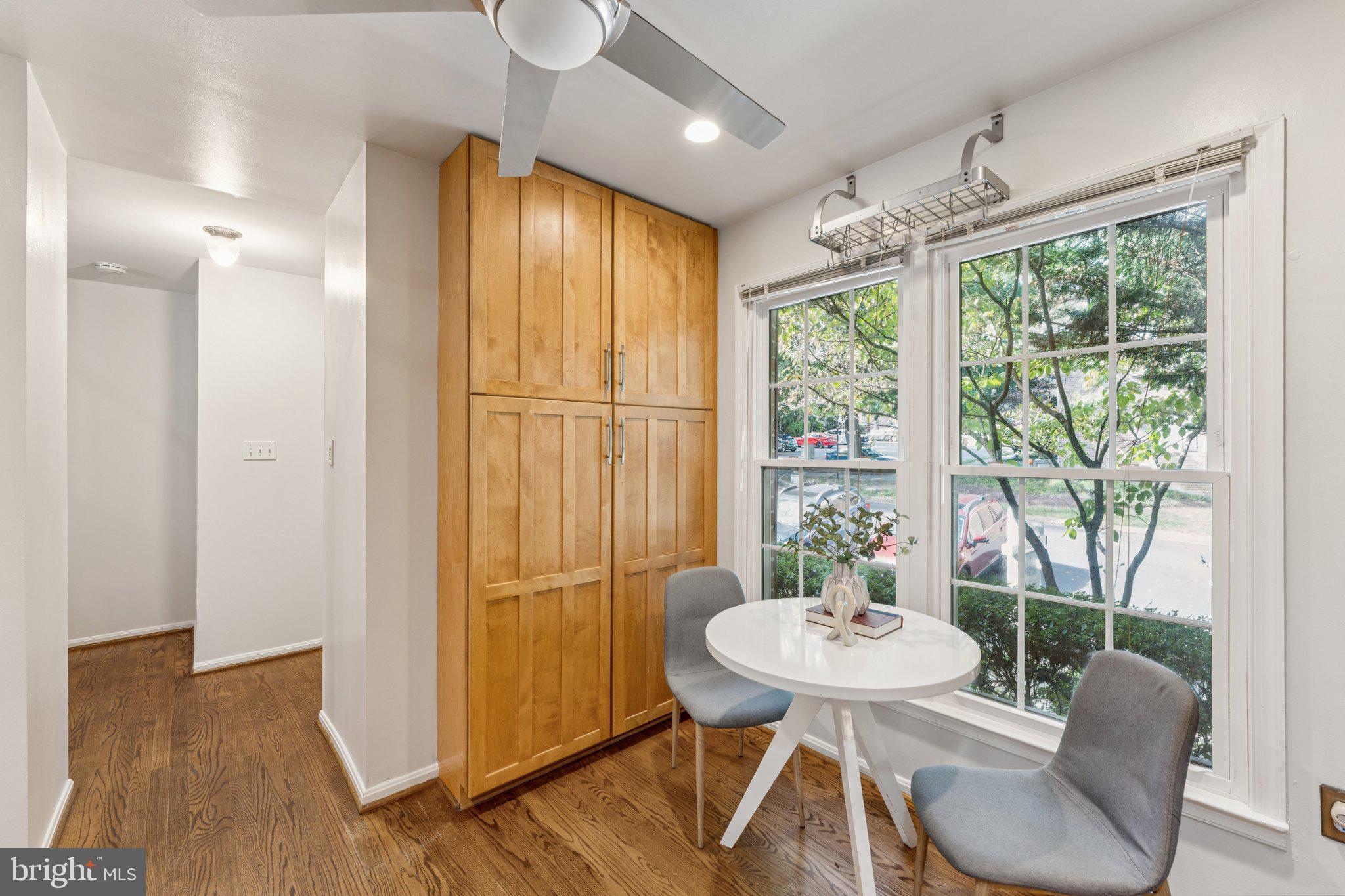 LAFAYETTE VILLAGE - Residential Lease