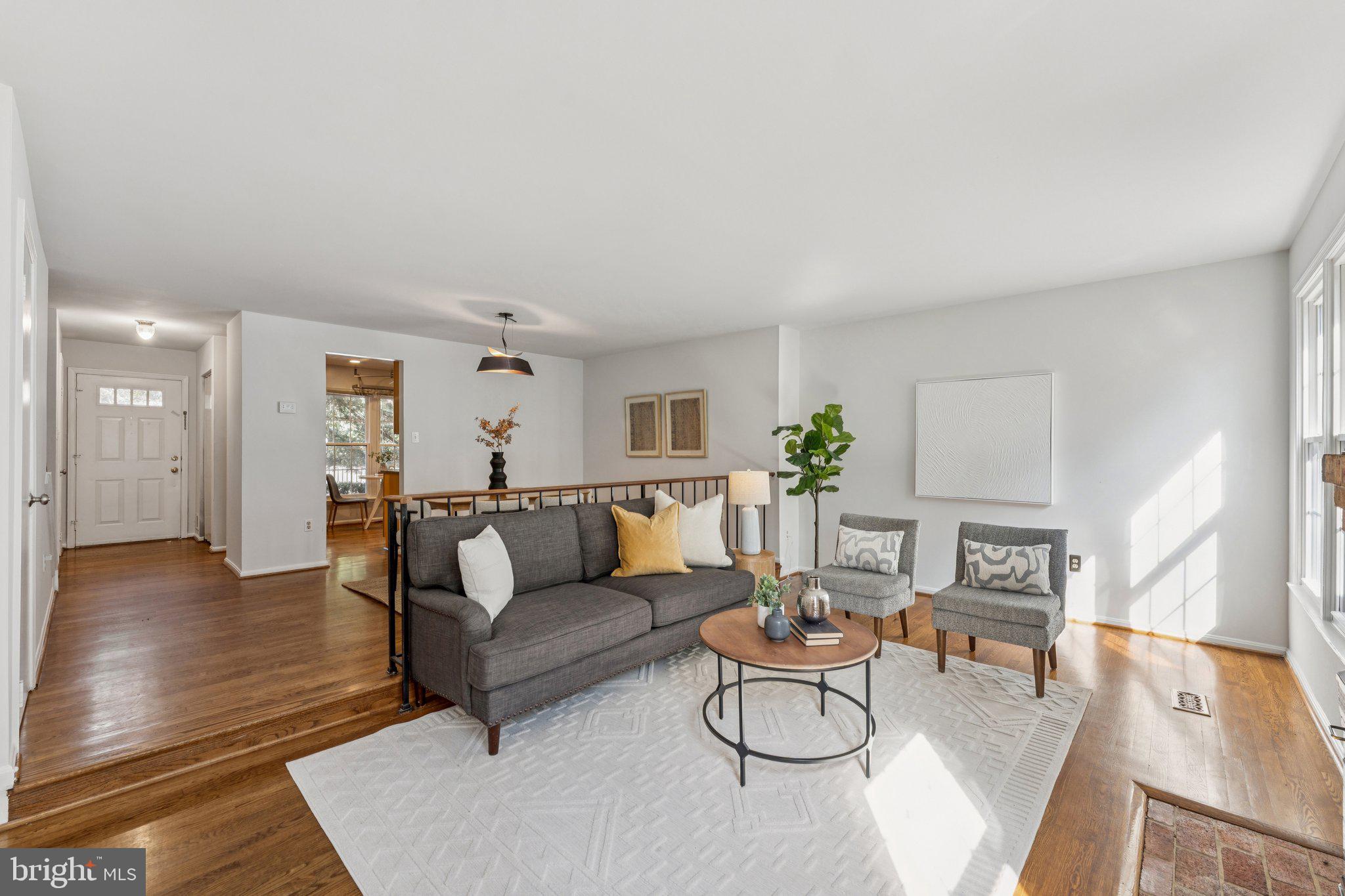 LAFAYETTE VILLAGE - Residential Lease