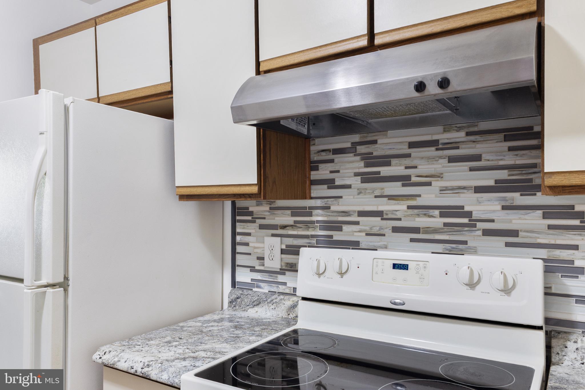 CROMWELL FOUNTAIN - Residential Lease