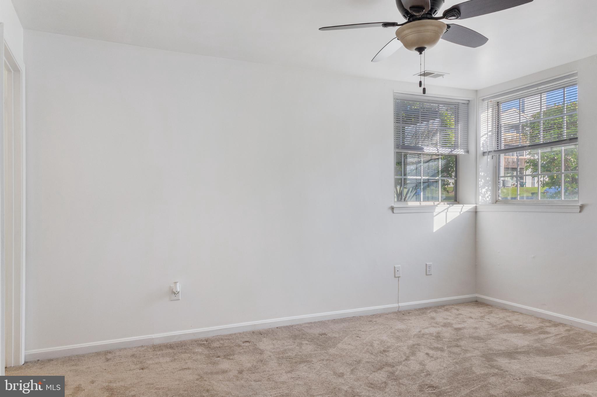 CROMWELL FOUNTAIN - Residential Lease