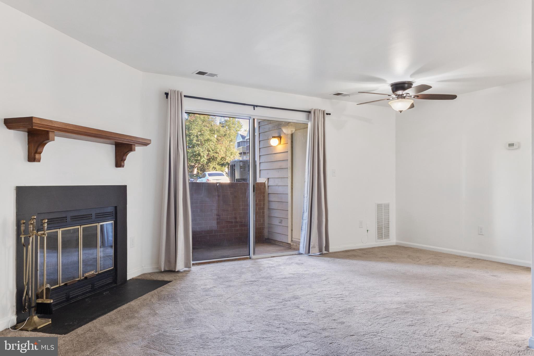 CROMWELL FOUNTAIN - Residential Lease