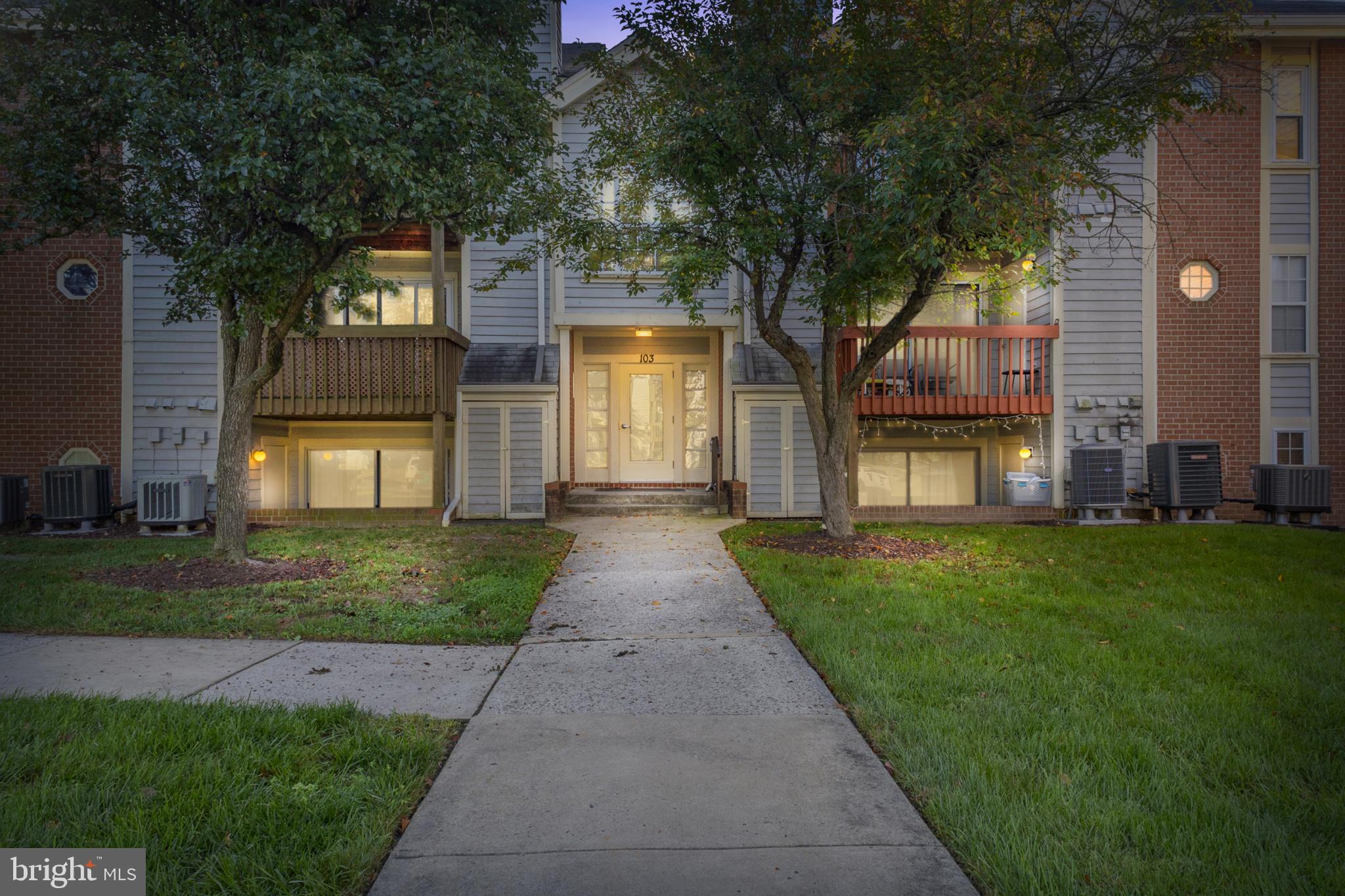 CROMWELL FOUNTAIN - Residential Lease