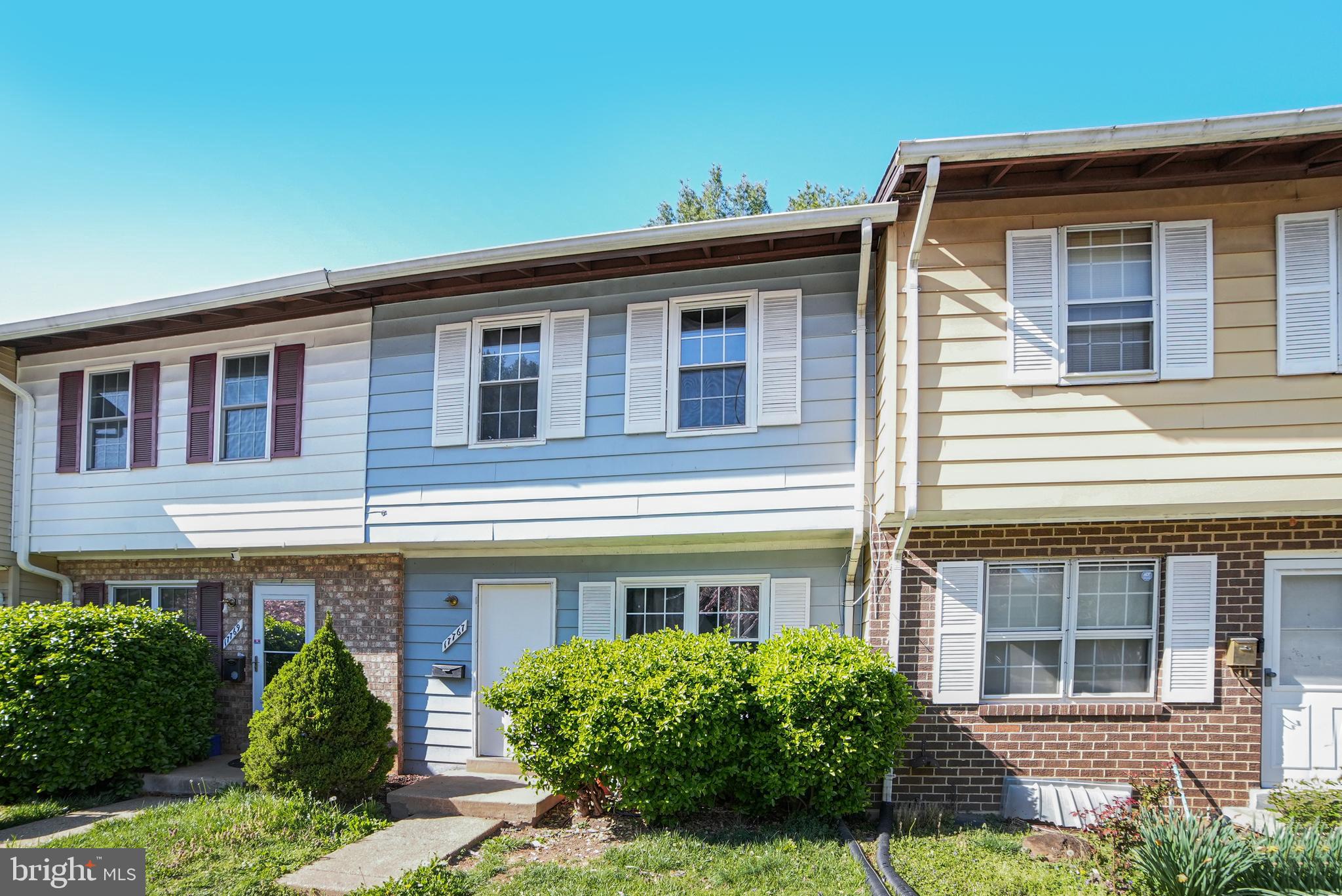 TOWNE CREST - Residential