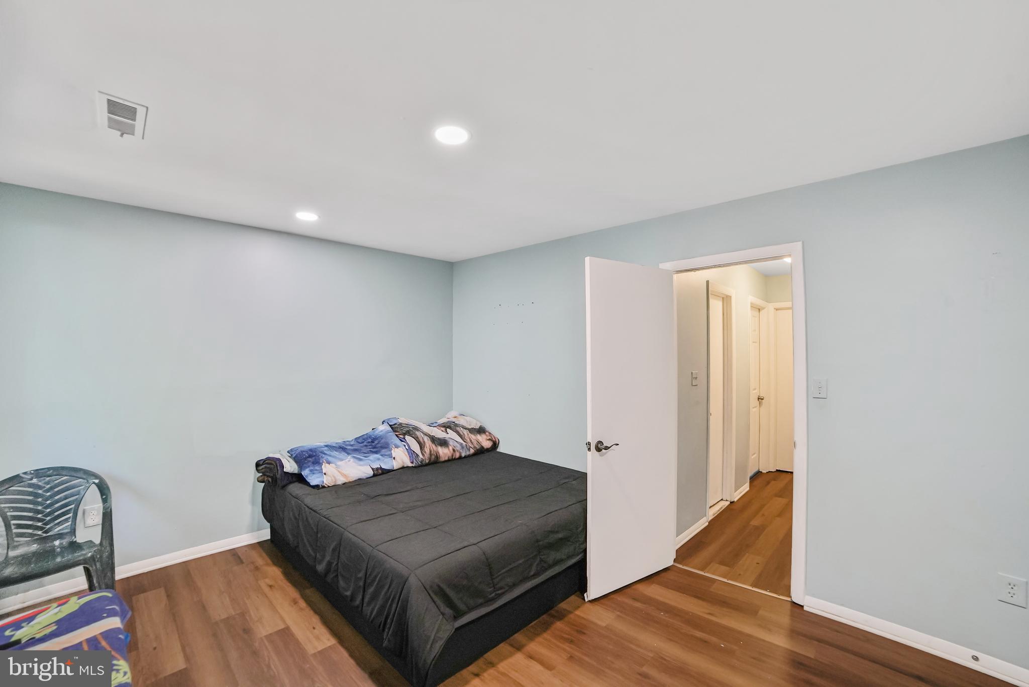 TOWNE CREST - Residential