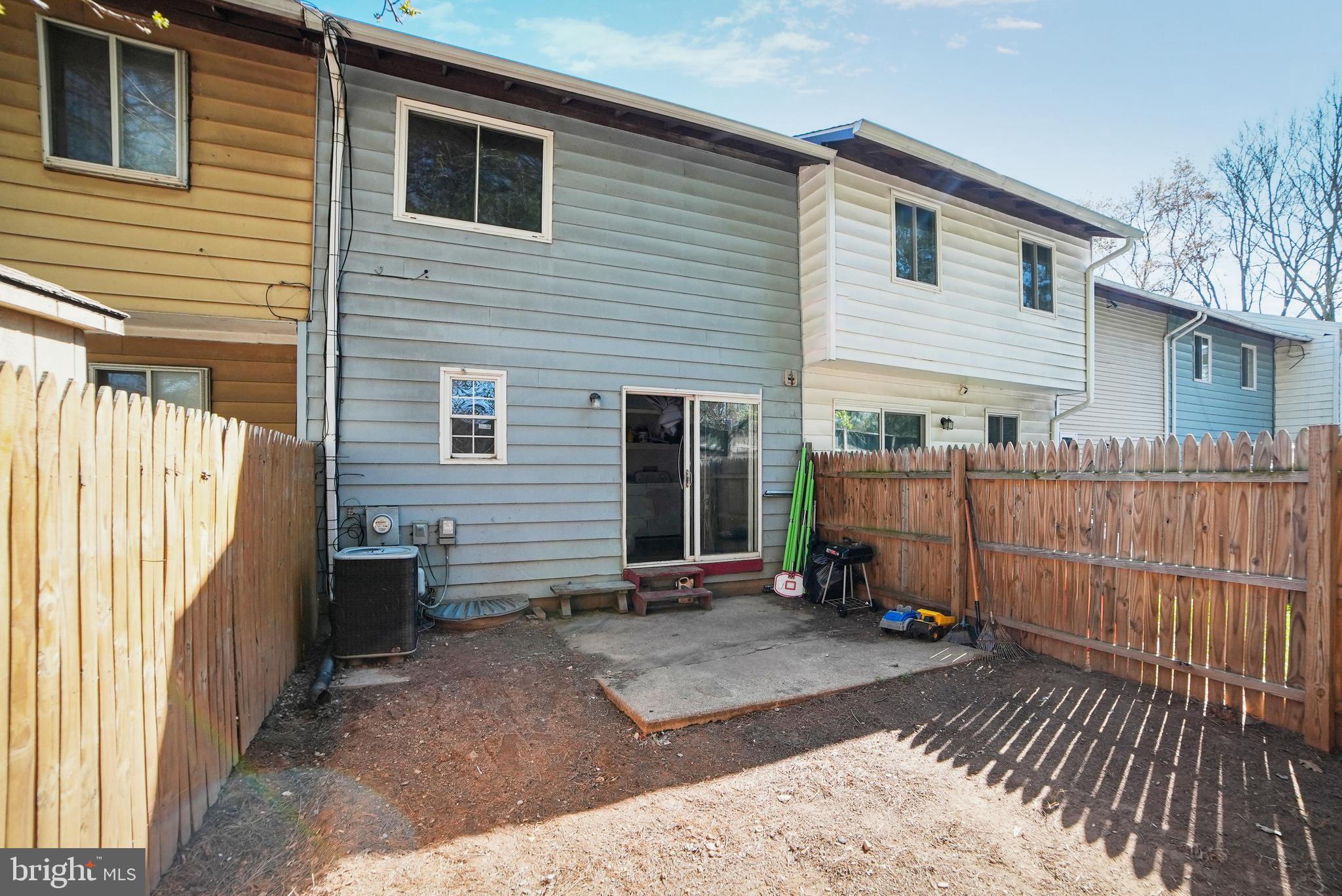 TOWNE CREST - Residential