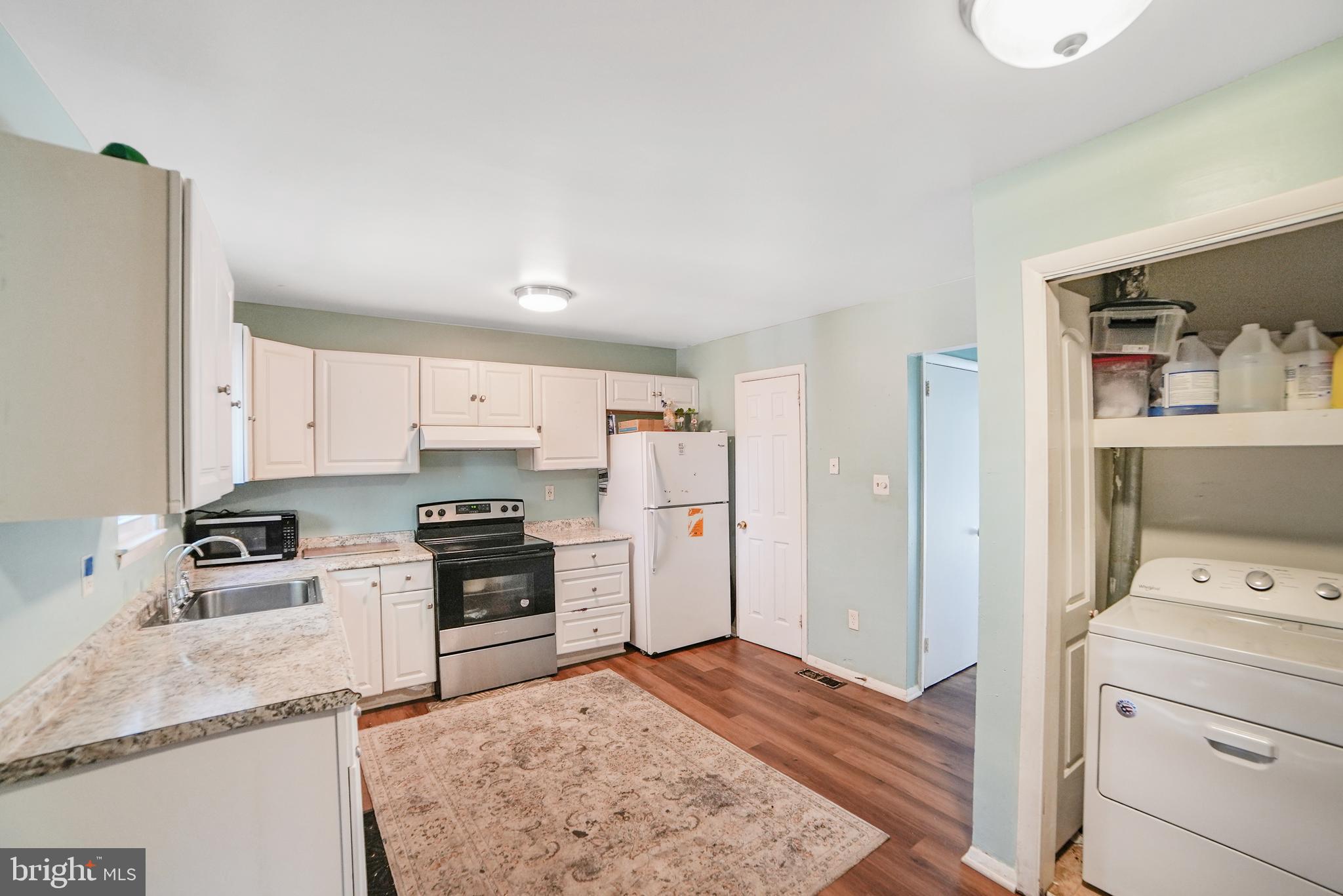 TOWNE CREST - Residential