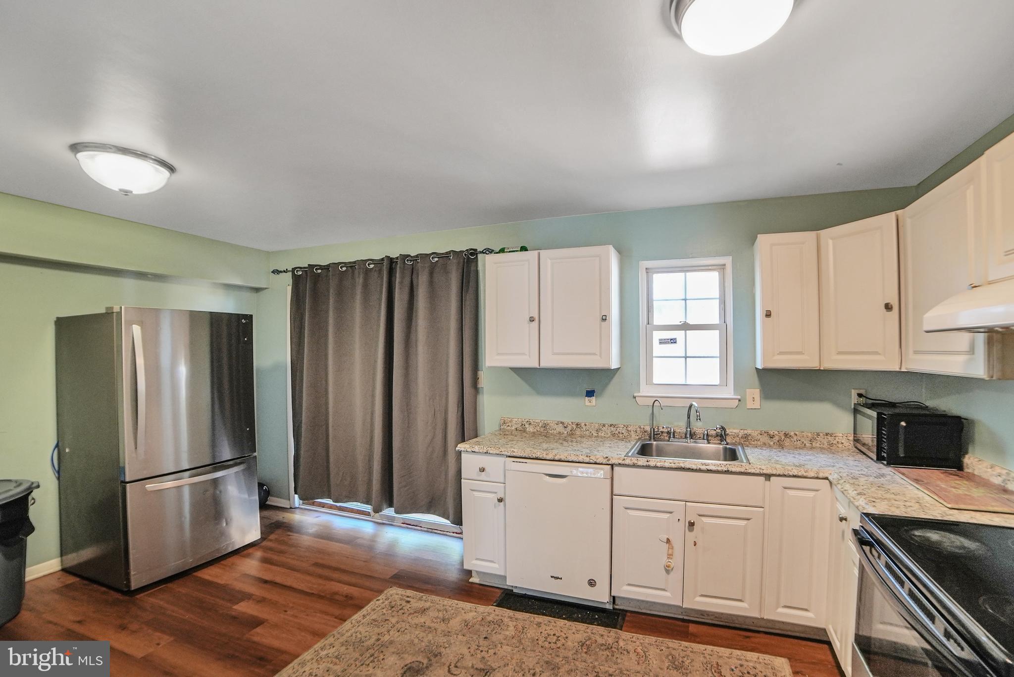 TOWNE CREST - Residential