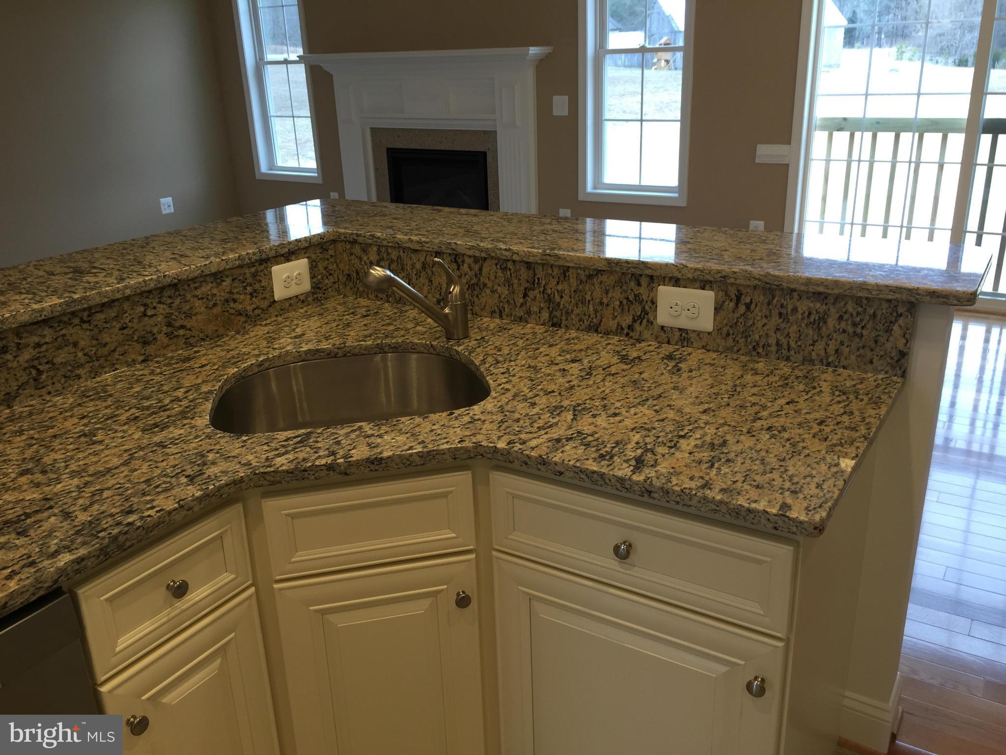 CANTERLEIGH - Residential