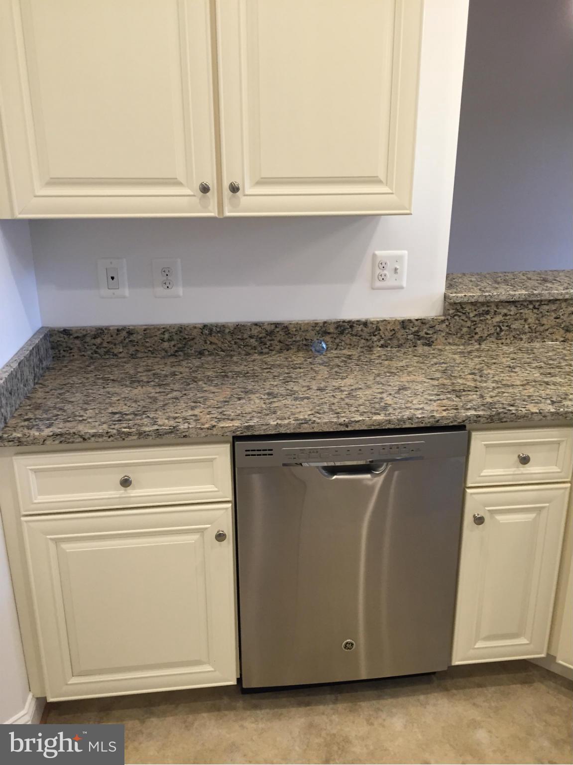 CANTERLEIGH - Residential