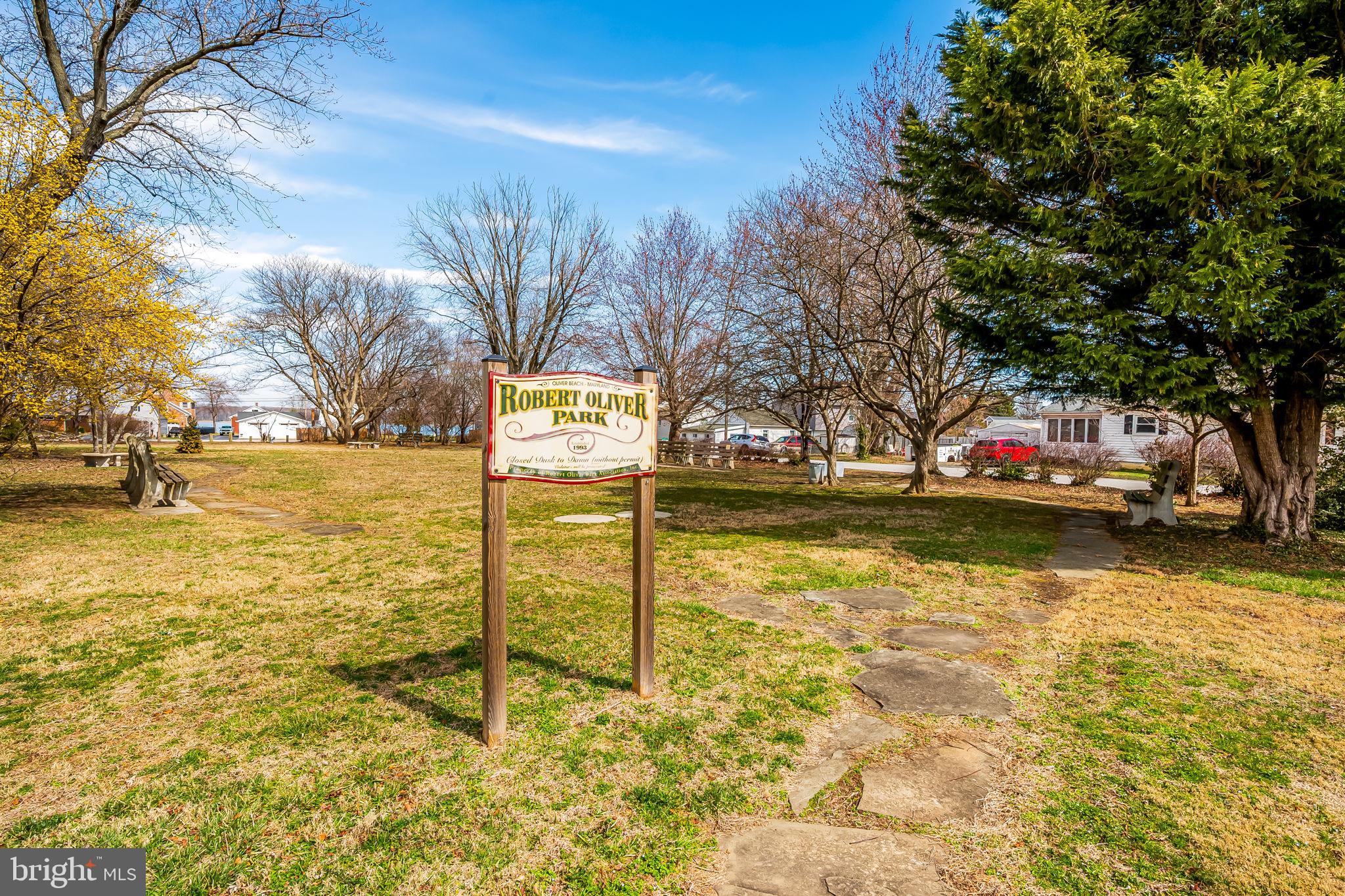 OLIVER BEACH - Residential