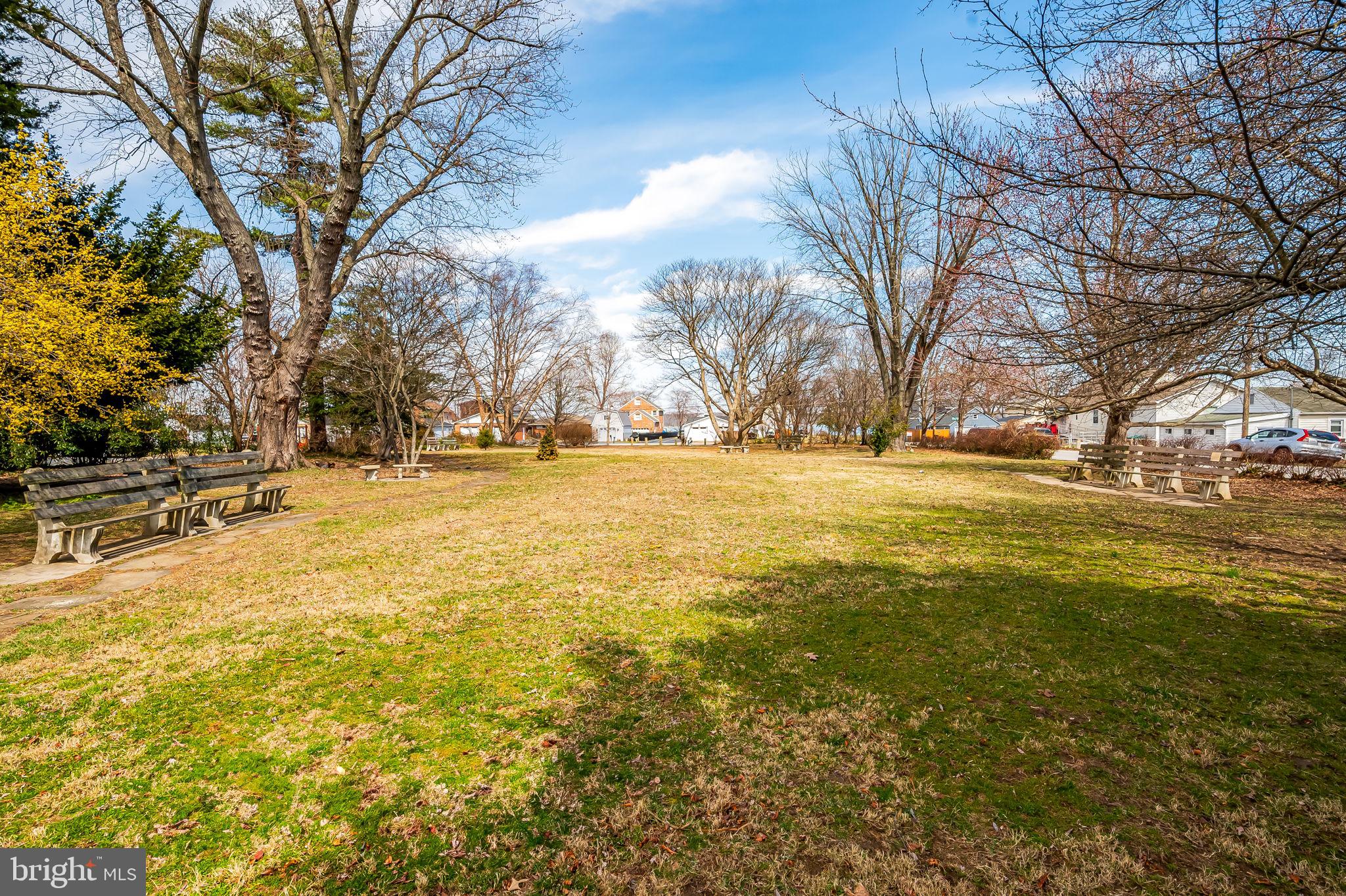 OLIVER BEACH - Residential