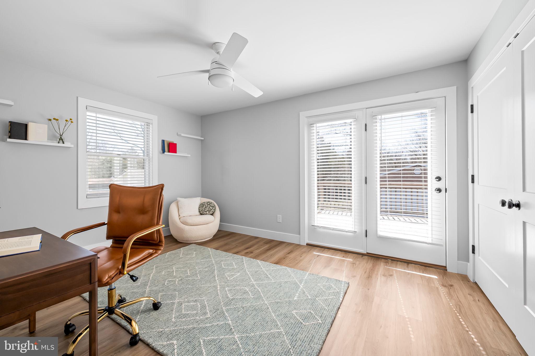 OLIVER BEACH - Residential