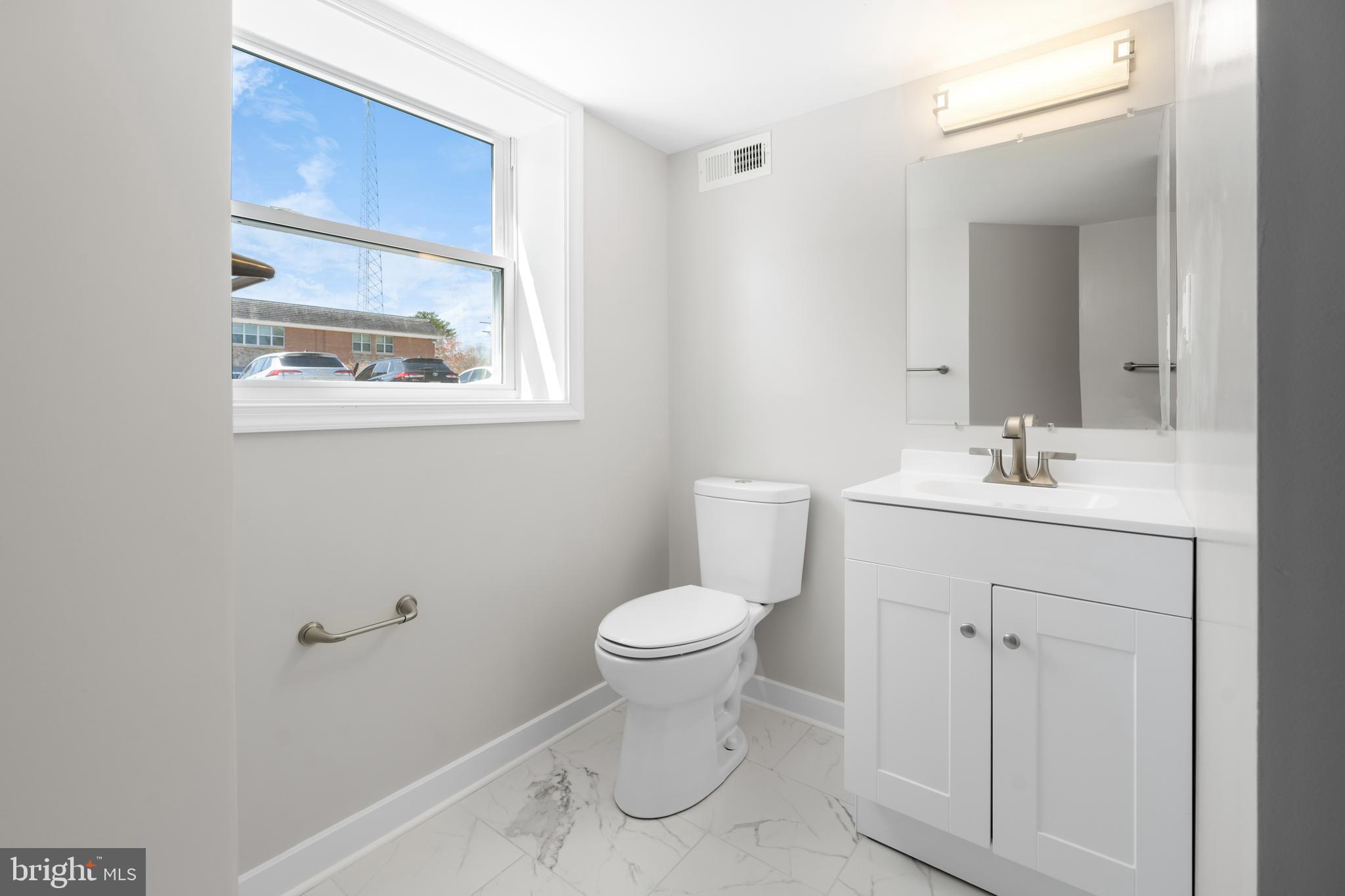 LAUREL - Residential