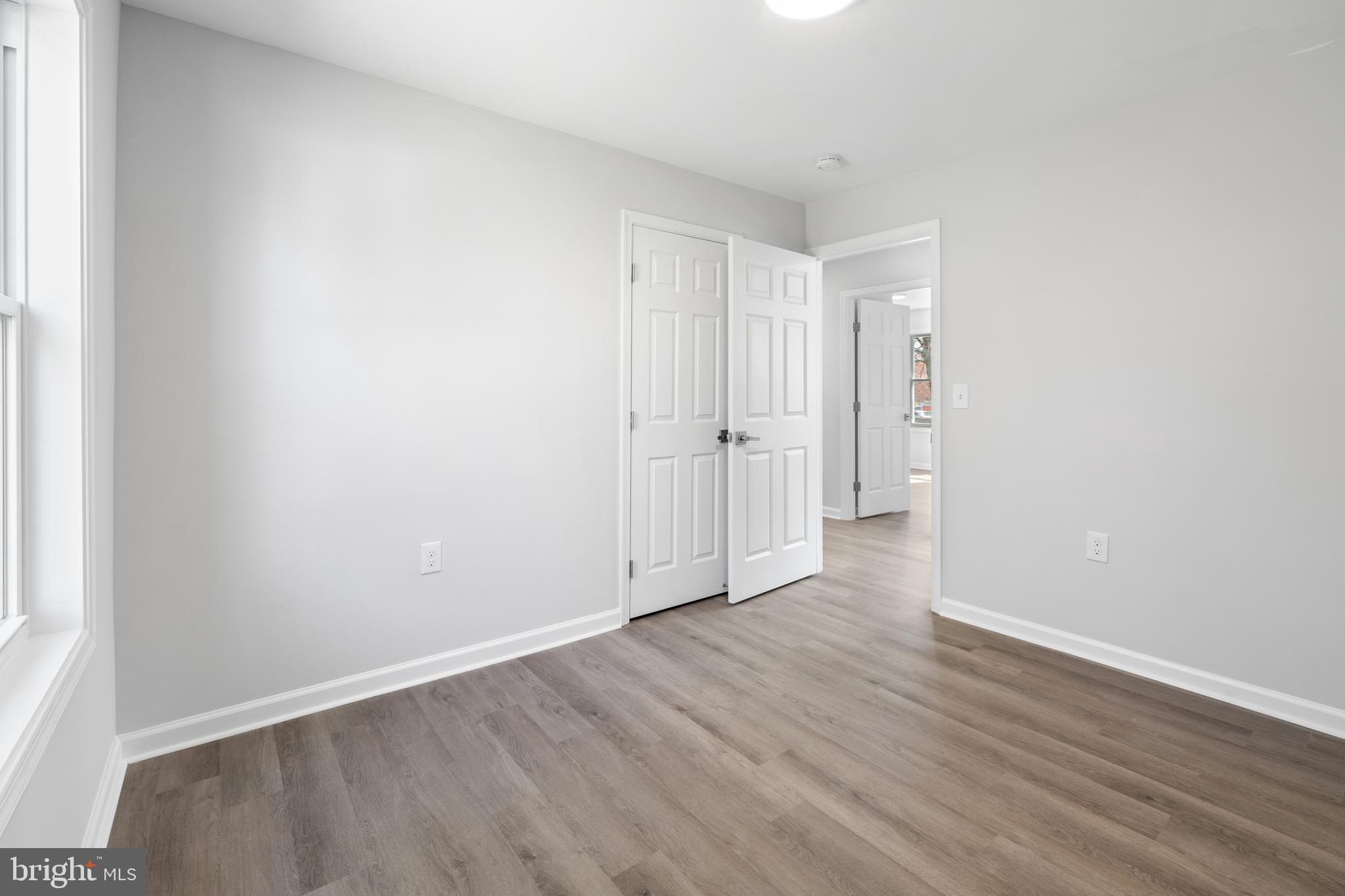 LAUREL - Residential