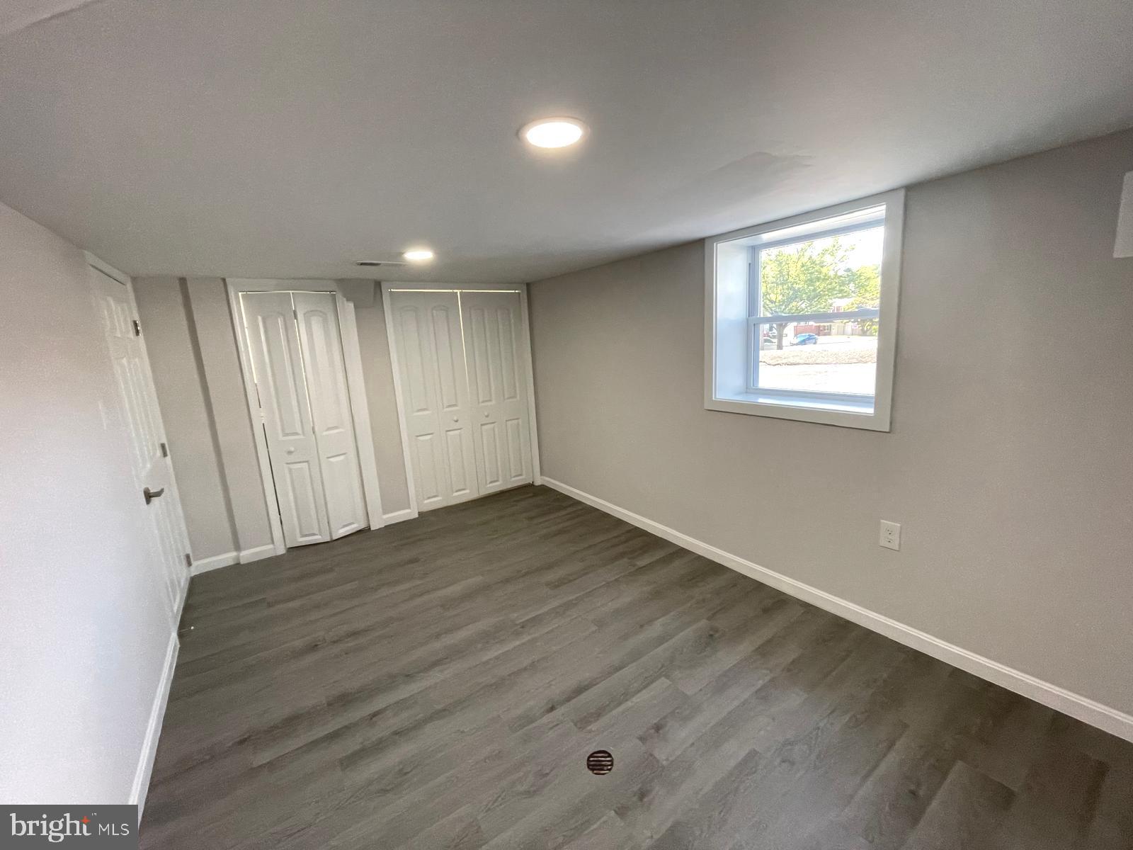 LAUREL - Residential