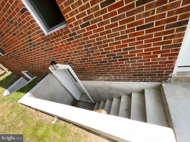 LAUREL - Residential