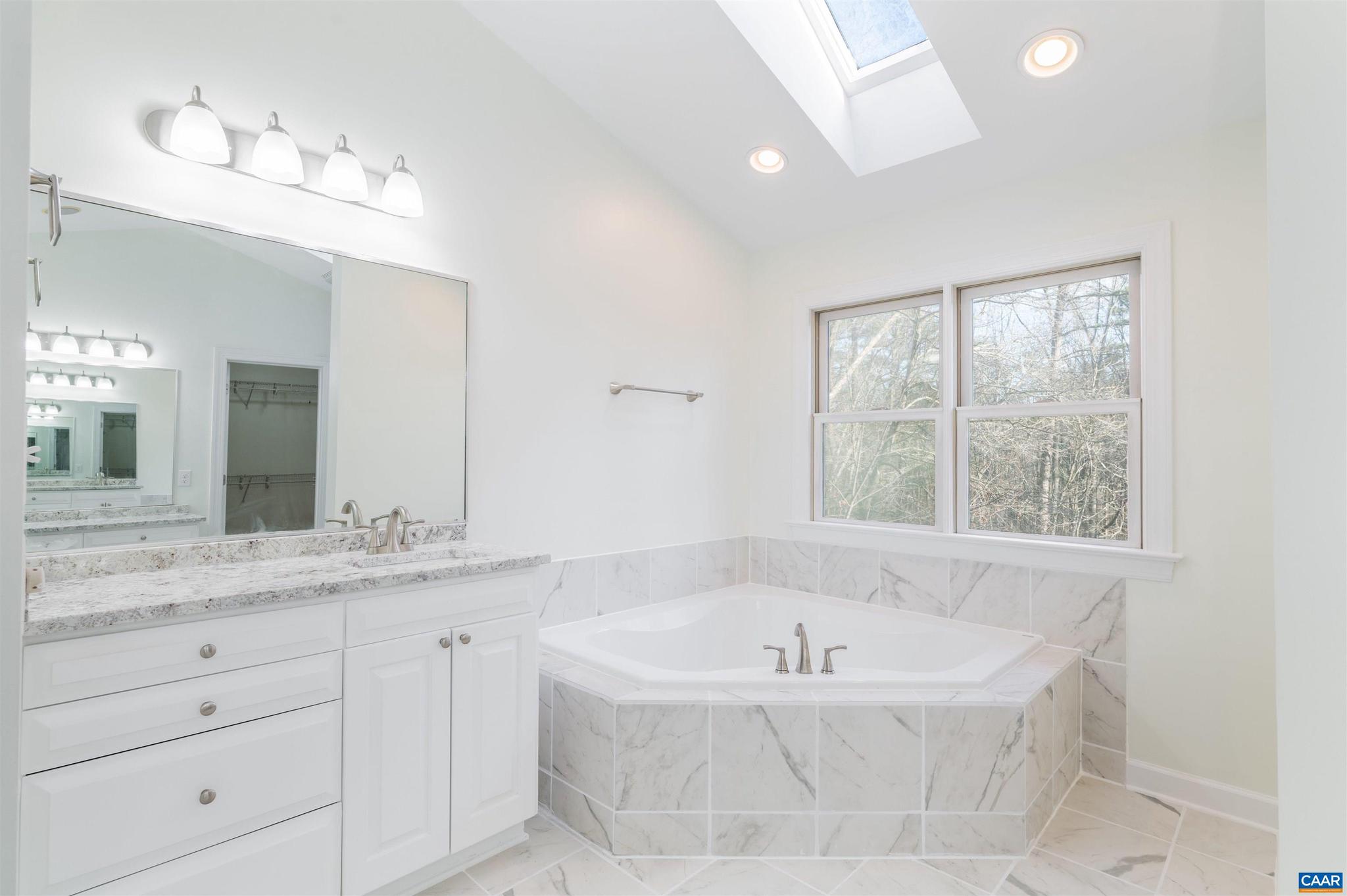 LOFTLANDS GLEN - Residential