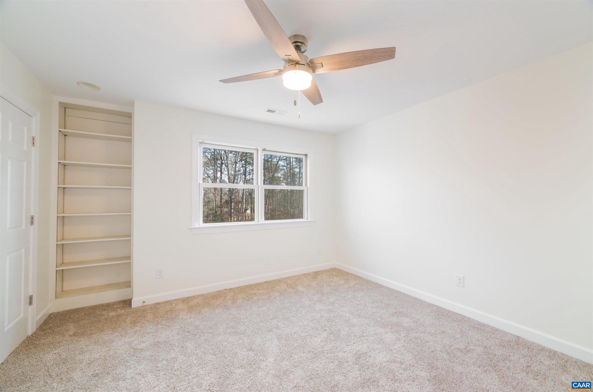 LOFTLANDS GLEN - Residential