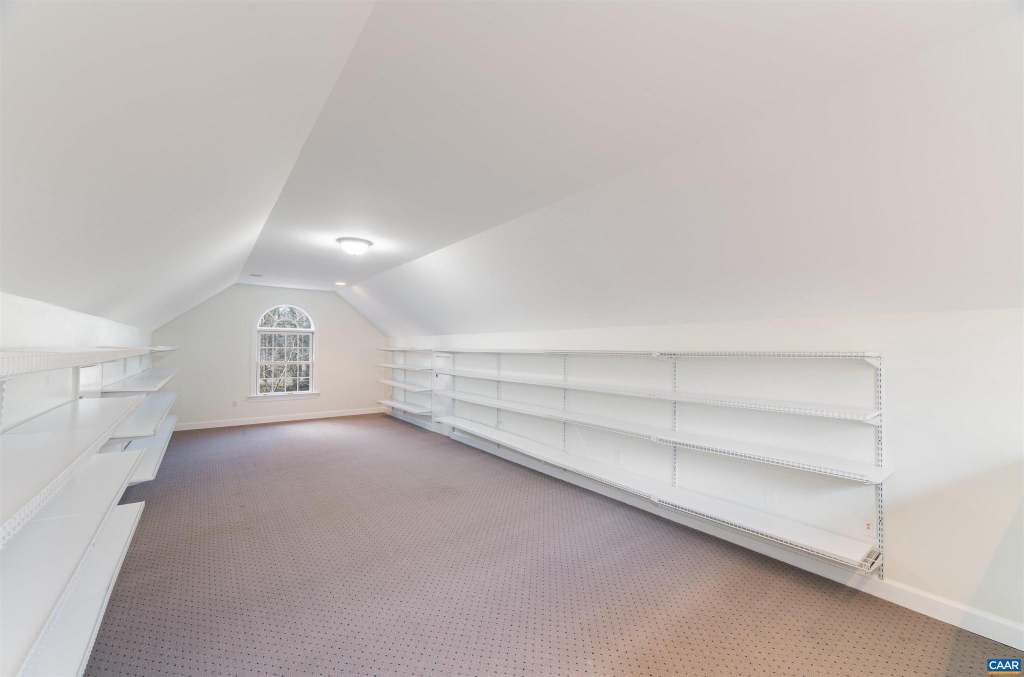 LOFTLANDS GLEN - Residential