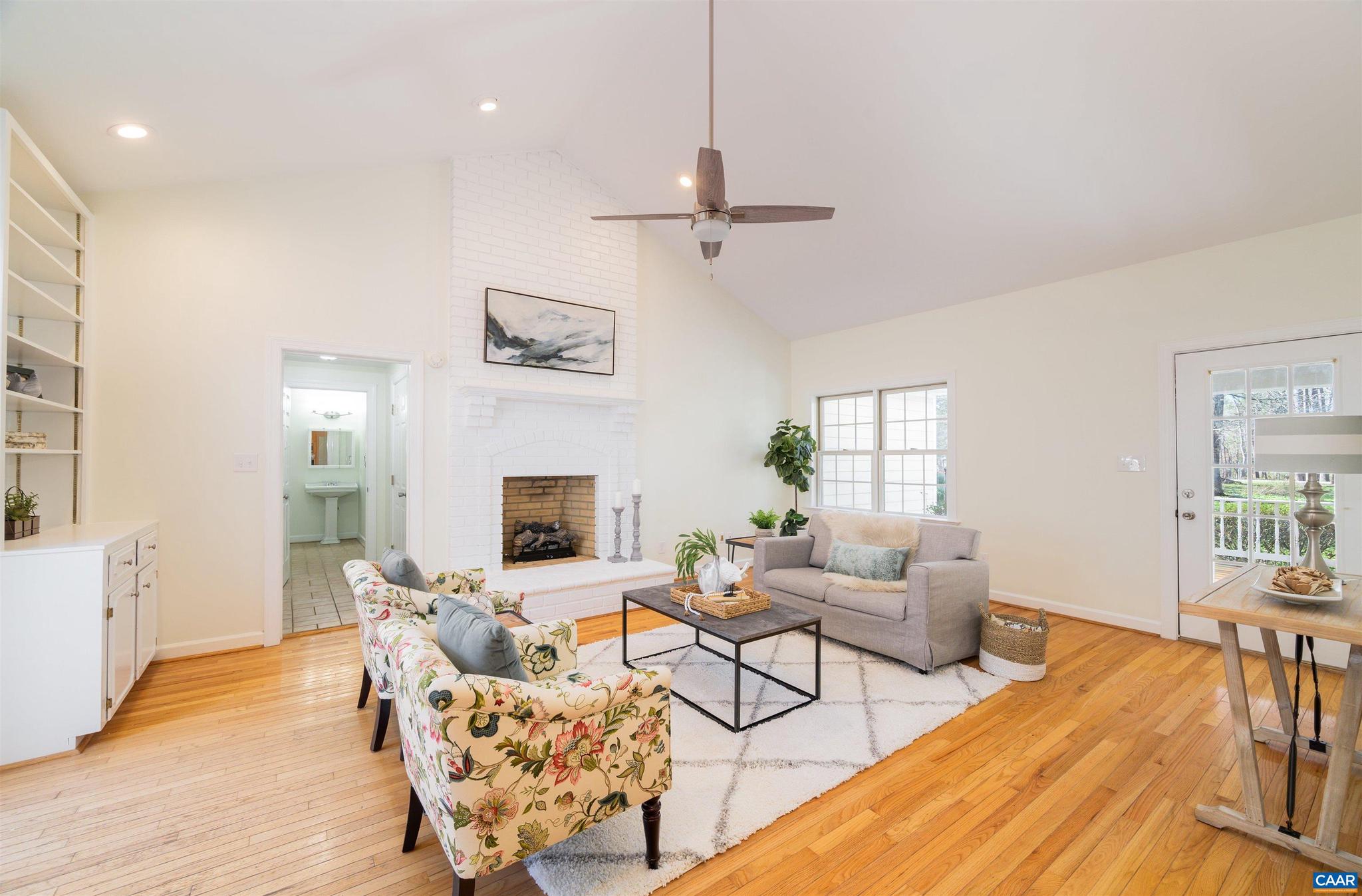 LOFTLANDS GLEN - Residential